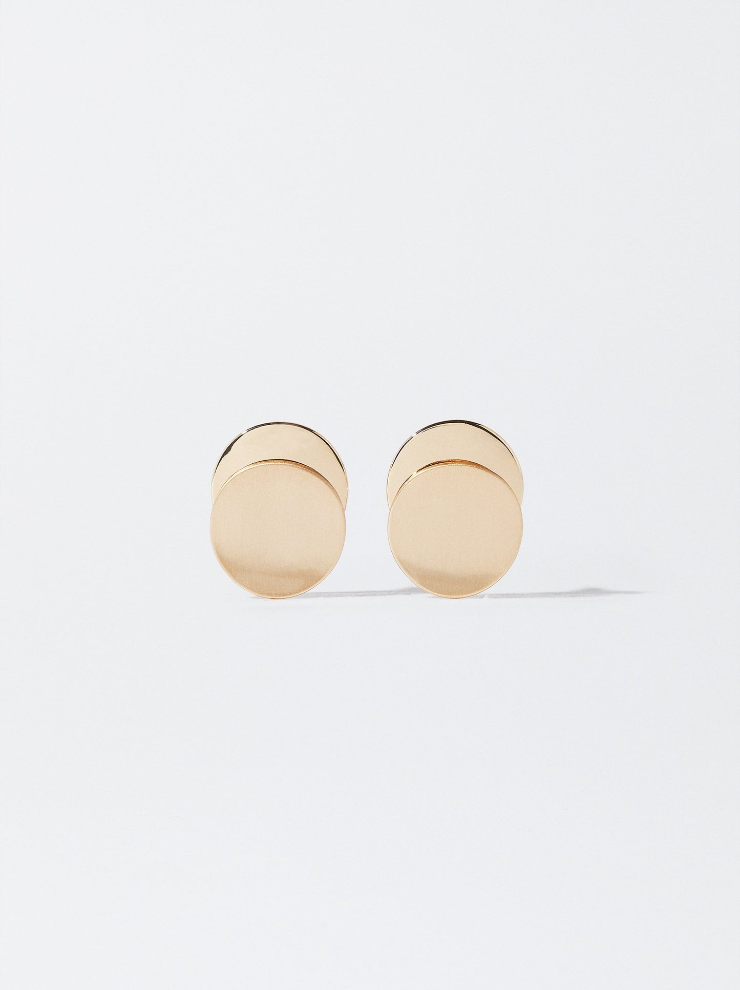 Earrings With Matte Effect