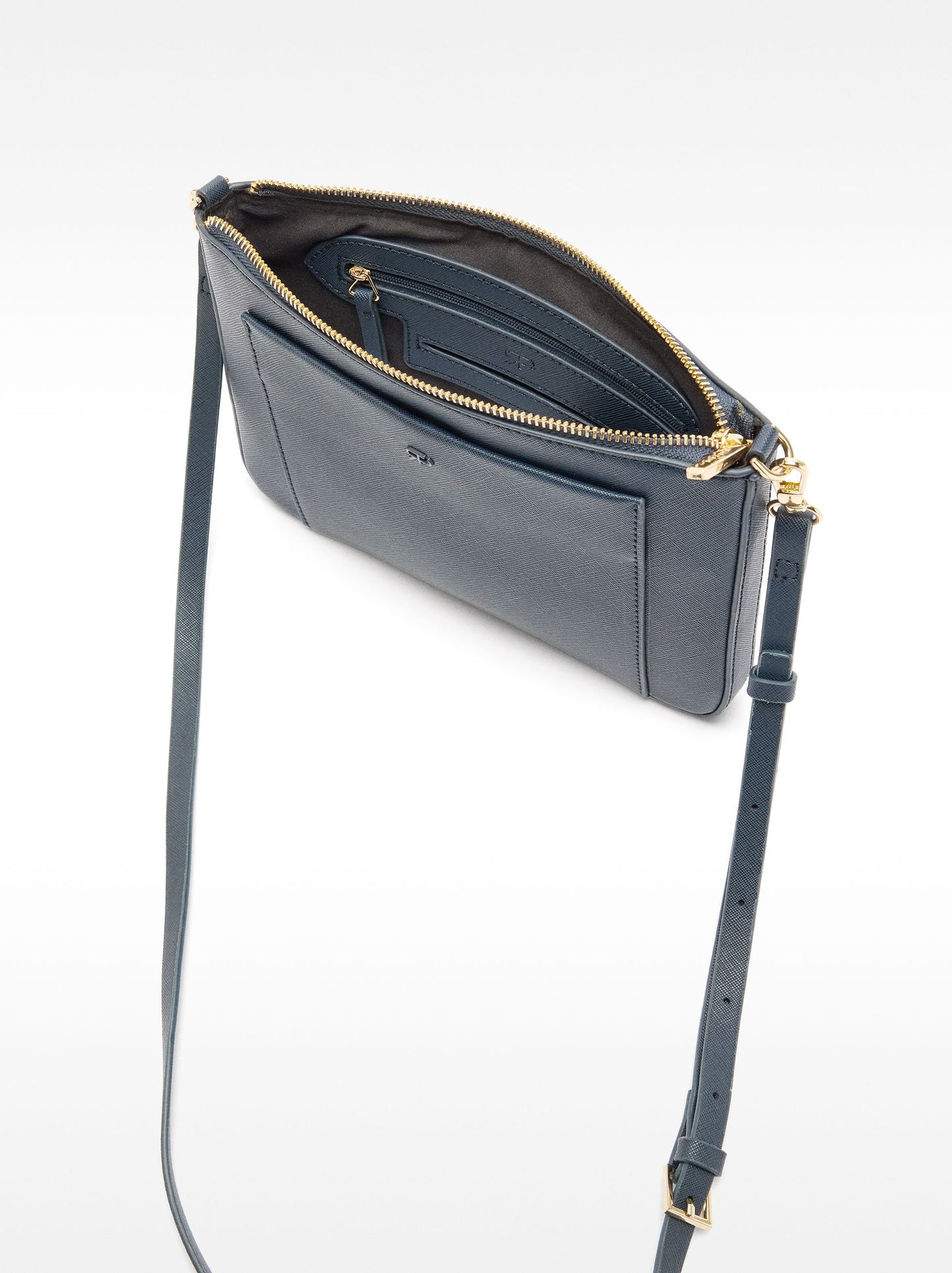 Textured Basic Crossbody Bag