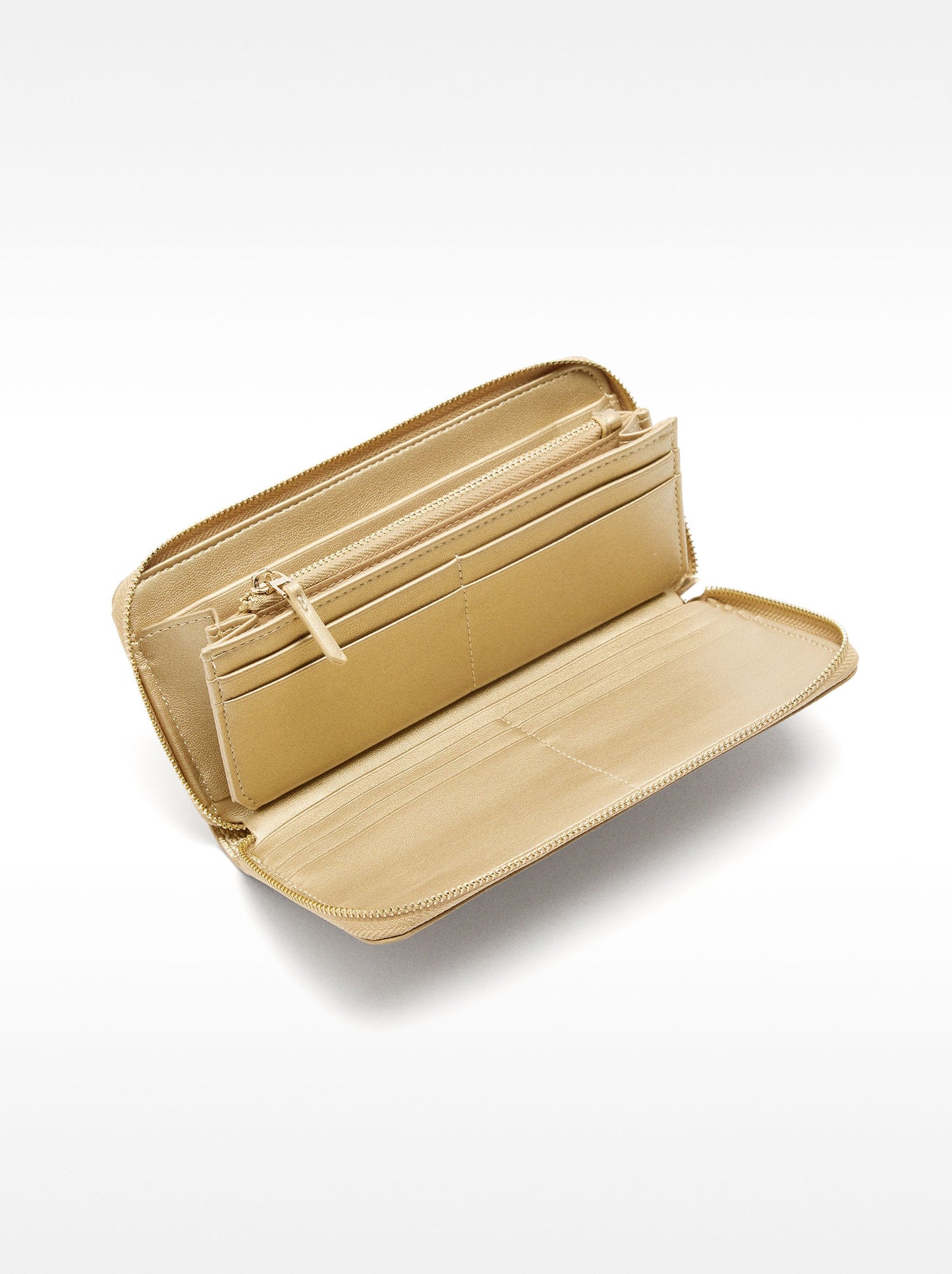 Wallet With Zip Fastening