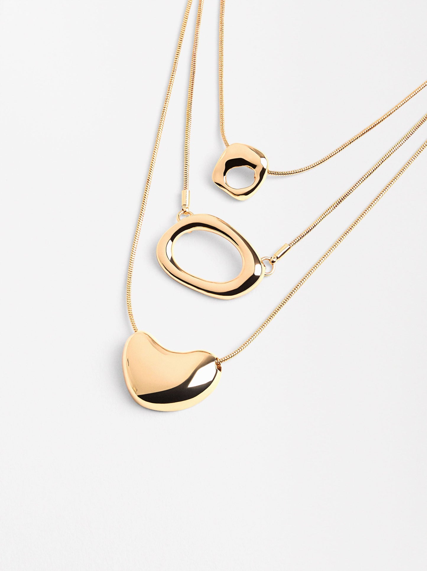 Set Of Pendant Necklaces