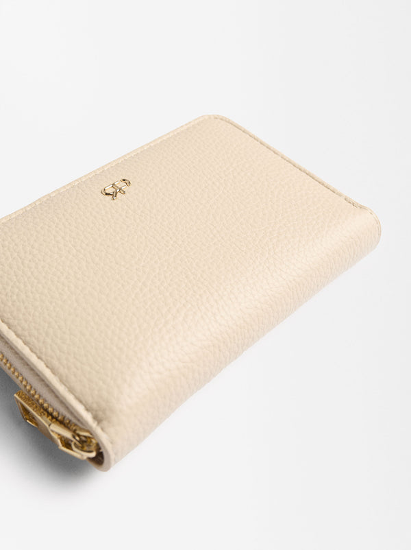 Basic Textured Wallet