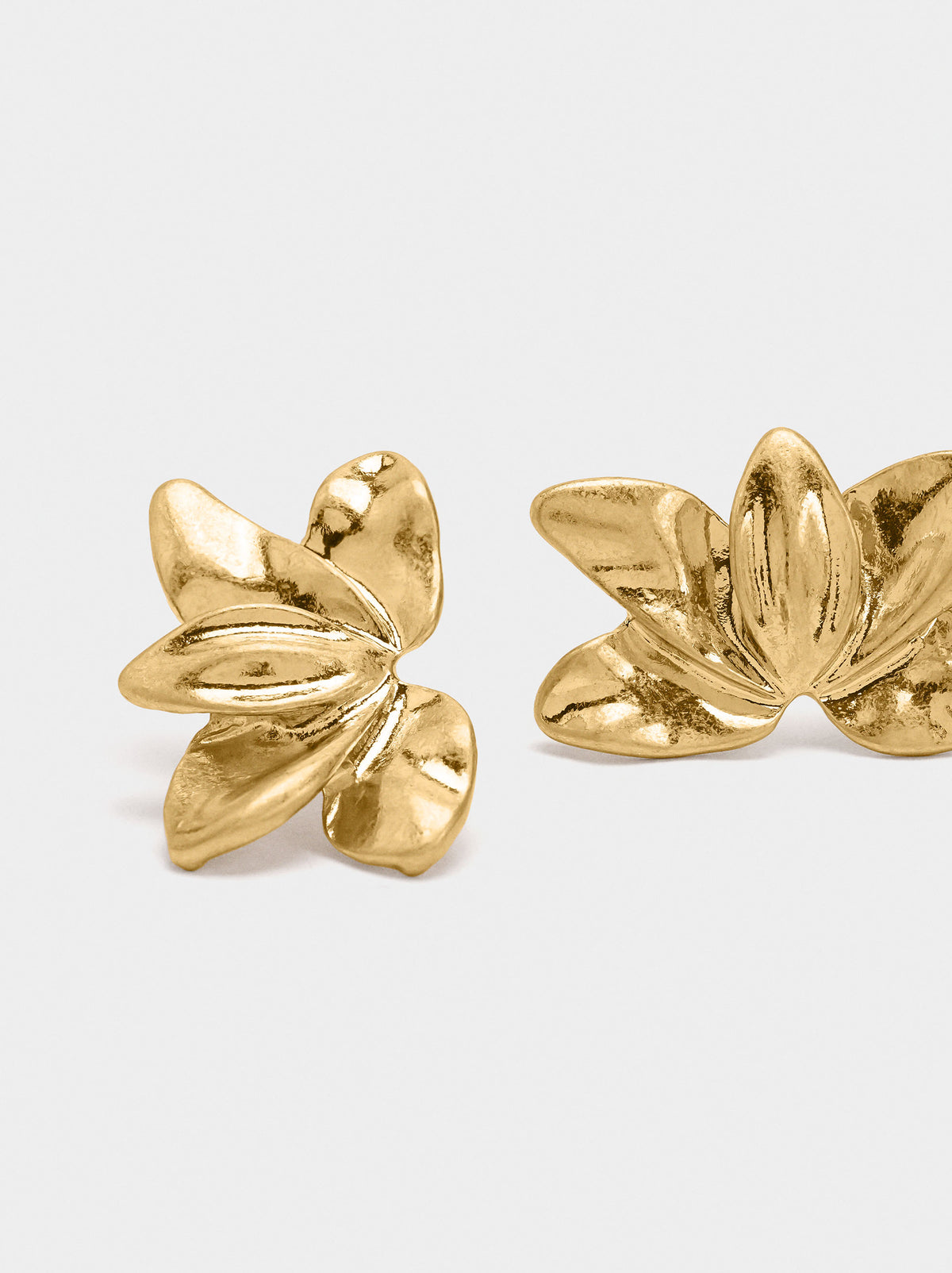 Earrings With Half-Flower