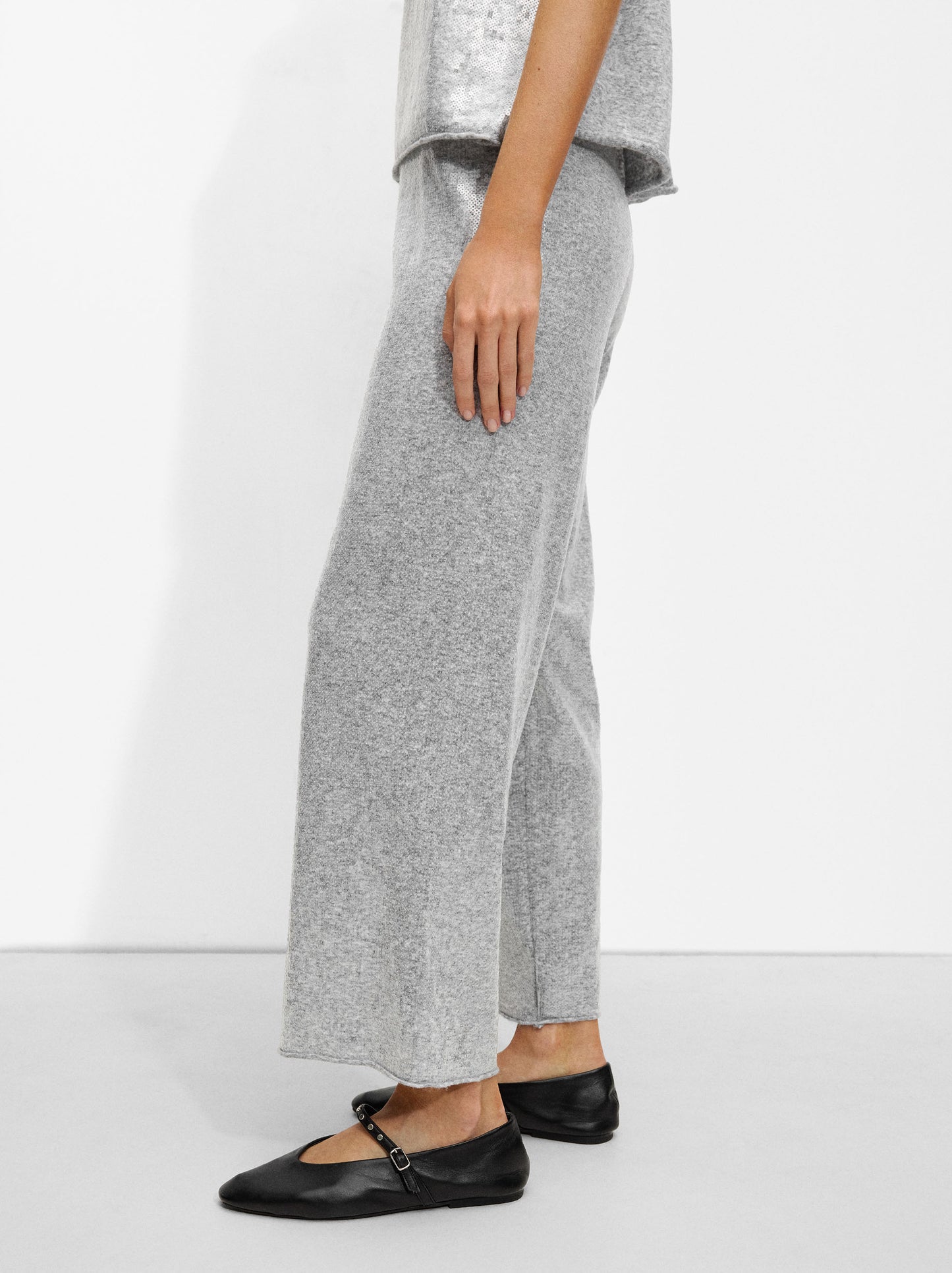 Knit Trousers With Sequins