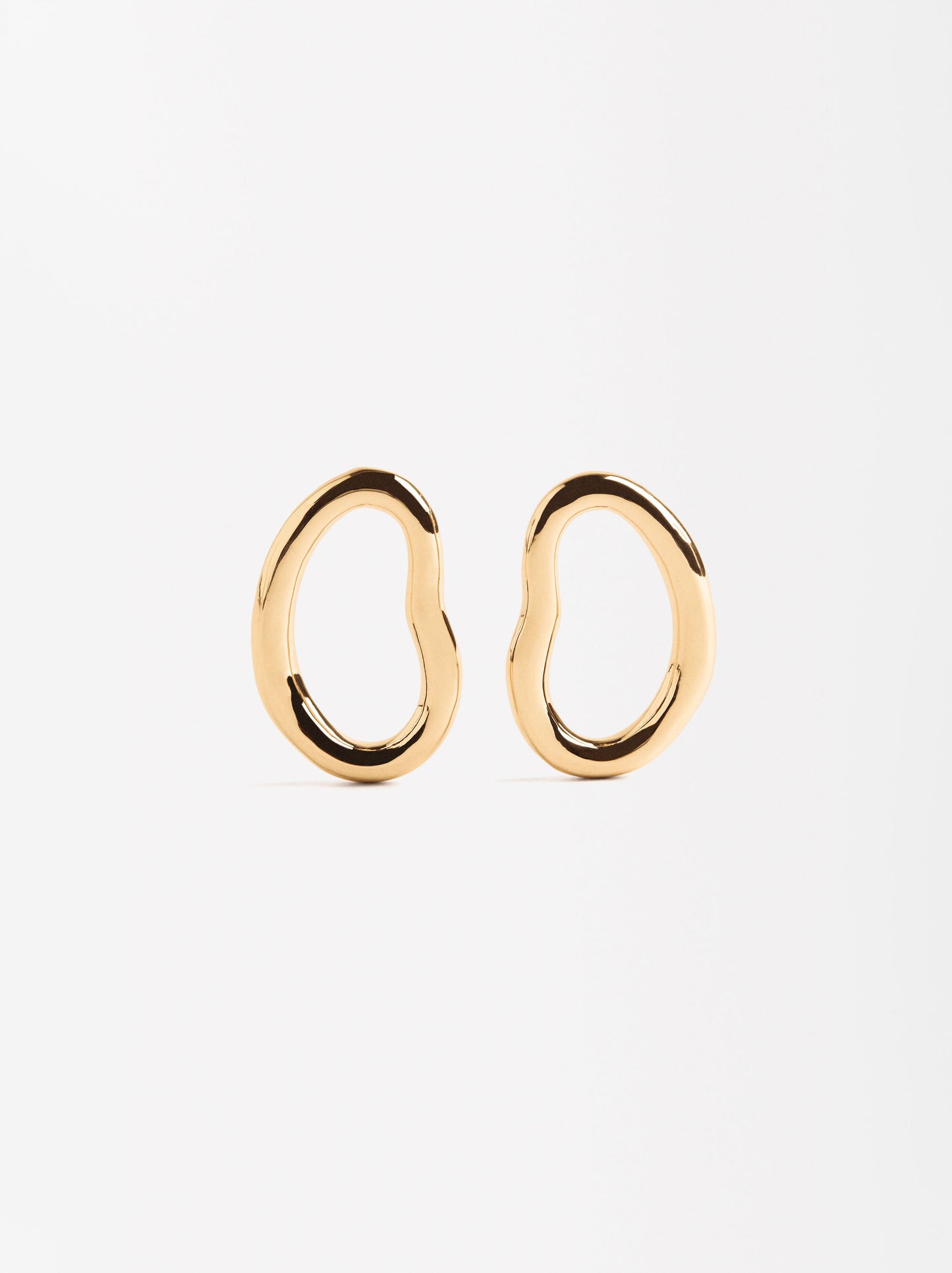 Maxi Oval Hoop Earrings