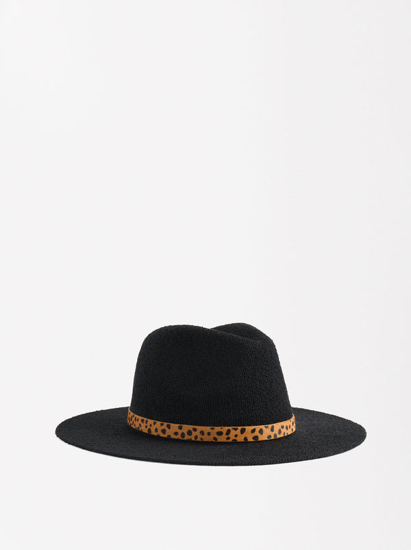 Knit Hat With Leather Belt