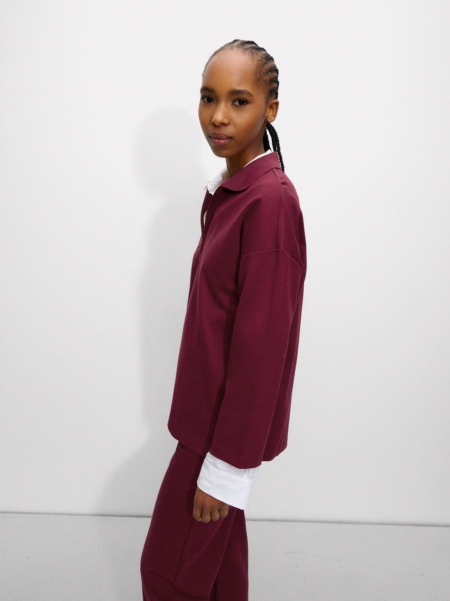 Sweater With Zipper Closure
