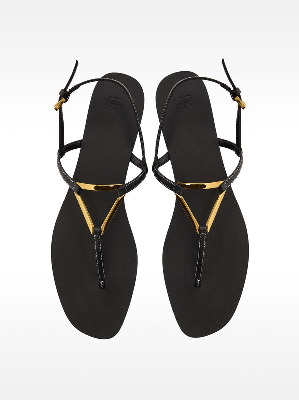 Flat Sandals With Metallic Detail Straps