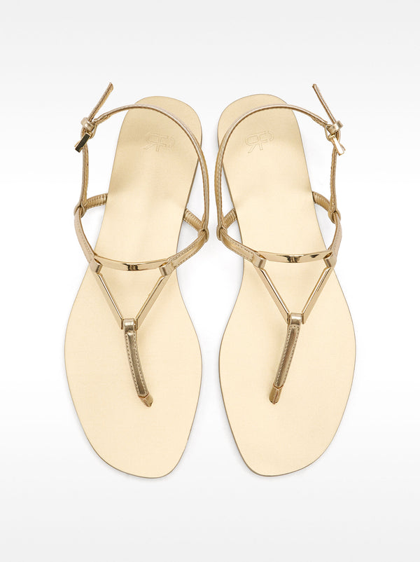 Flat Sandals With Metallic Detail Straps