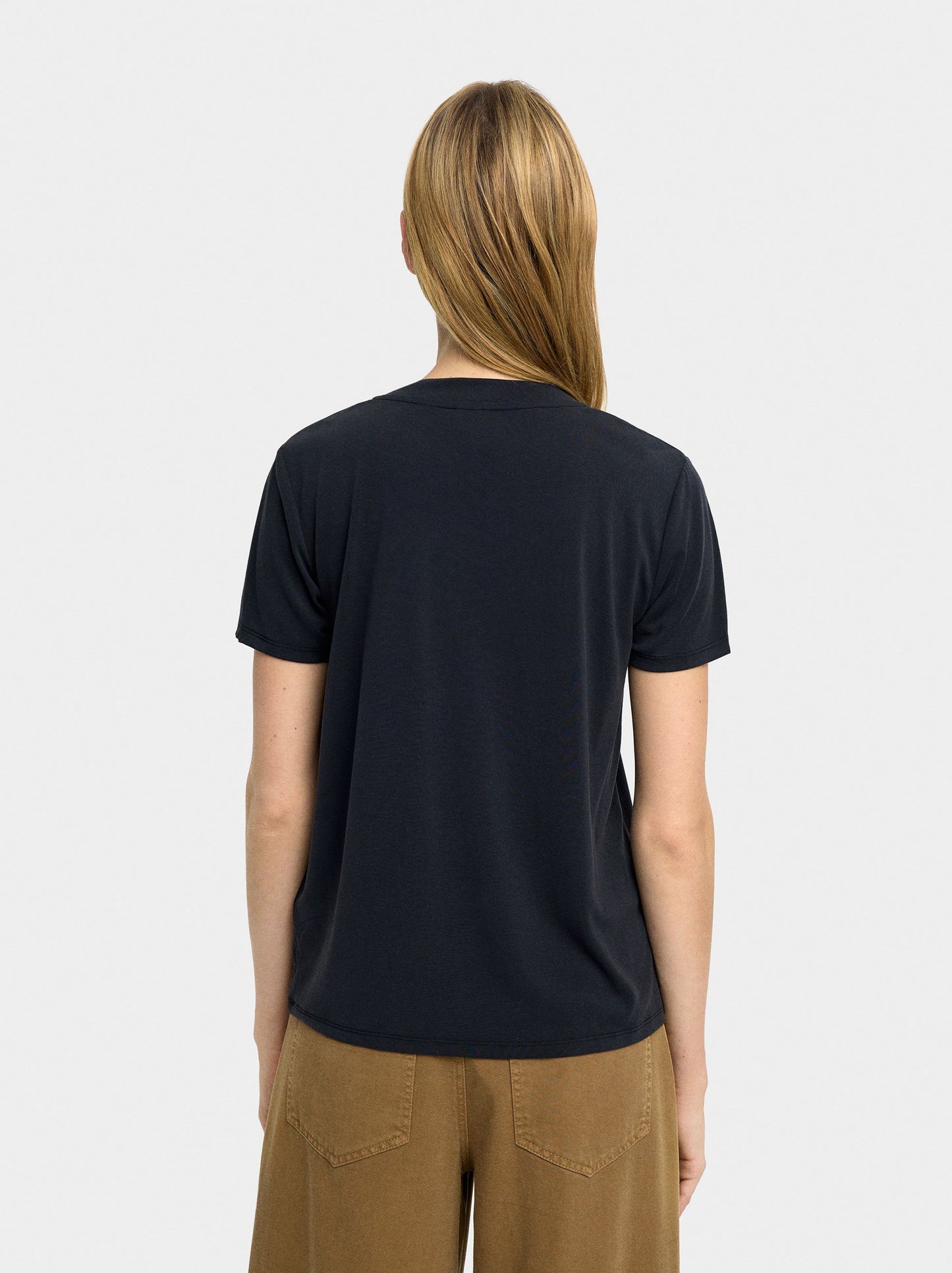 V-Neck Basic T-Shirt