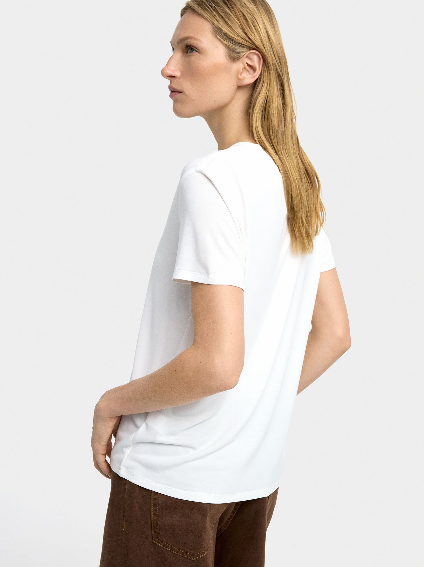 V-Neck Basic T-Shirt
