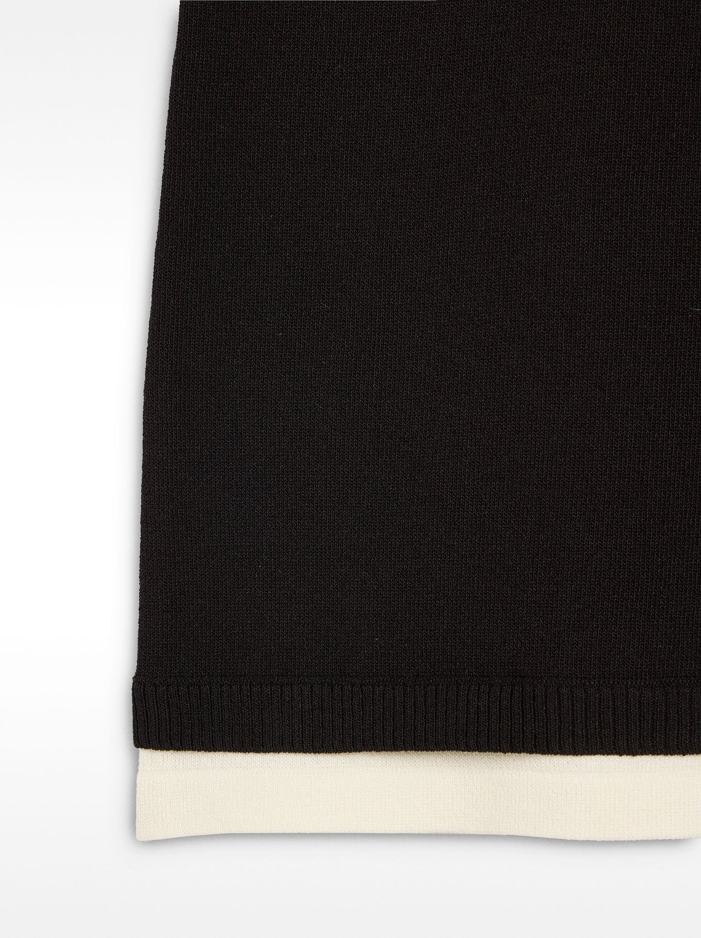 Contrast Knit Midi Skirt