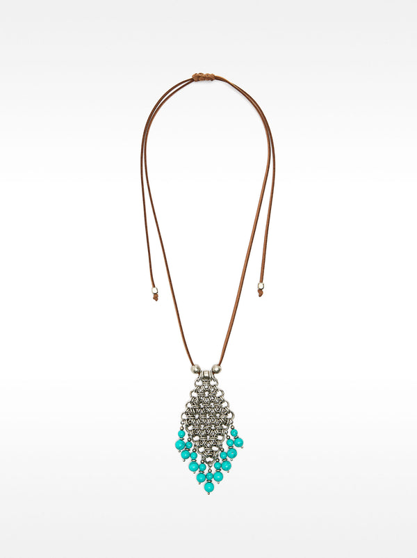 Pendant Leather Choker With Stones