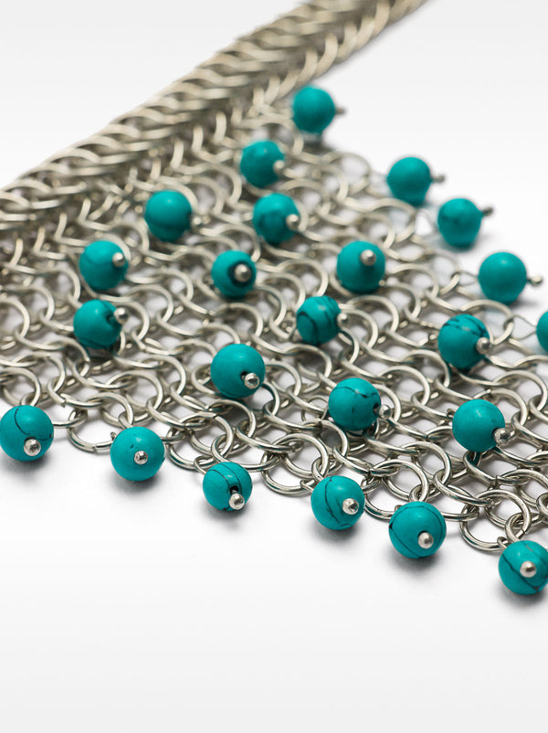 Intertwined Necklace With Stones