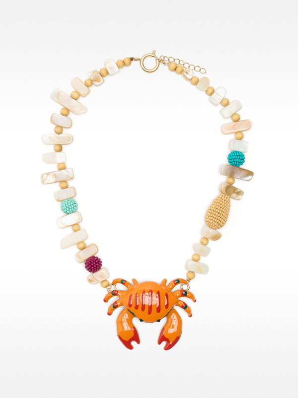 Short Necklace With Crab Shell Pendant