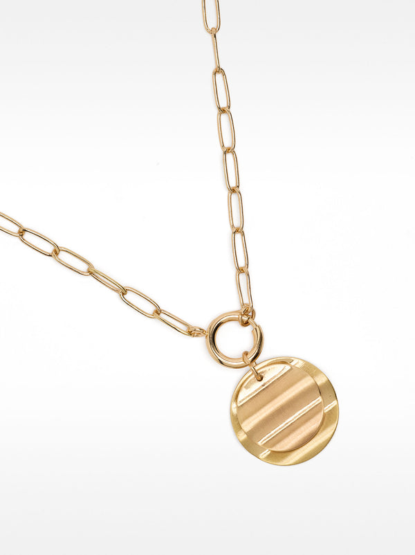Round Pendant Link Necklace