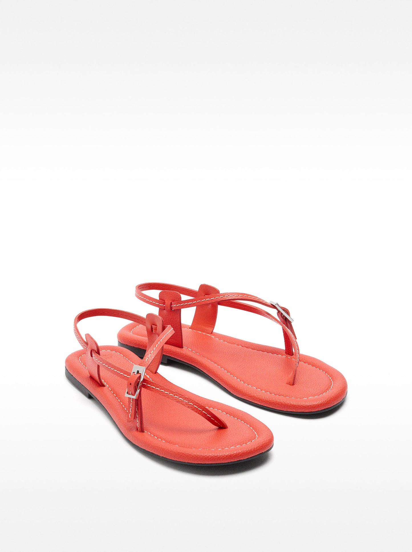 Flat Leather Sandals With Thin Straps
