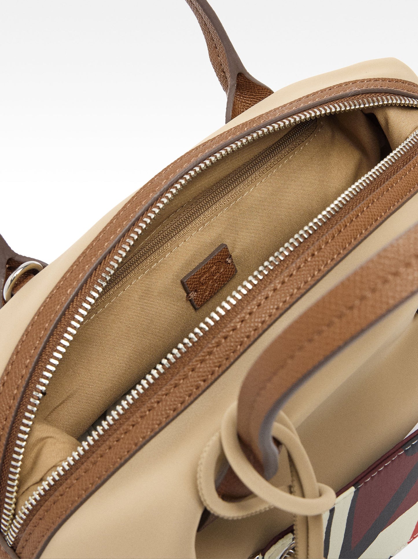 Soft Texture Tote Bag With Pendant