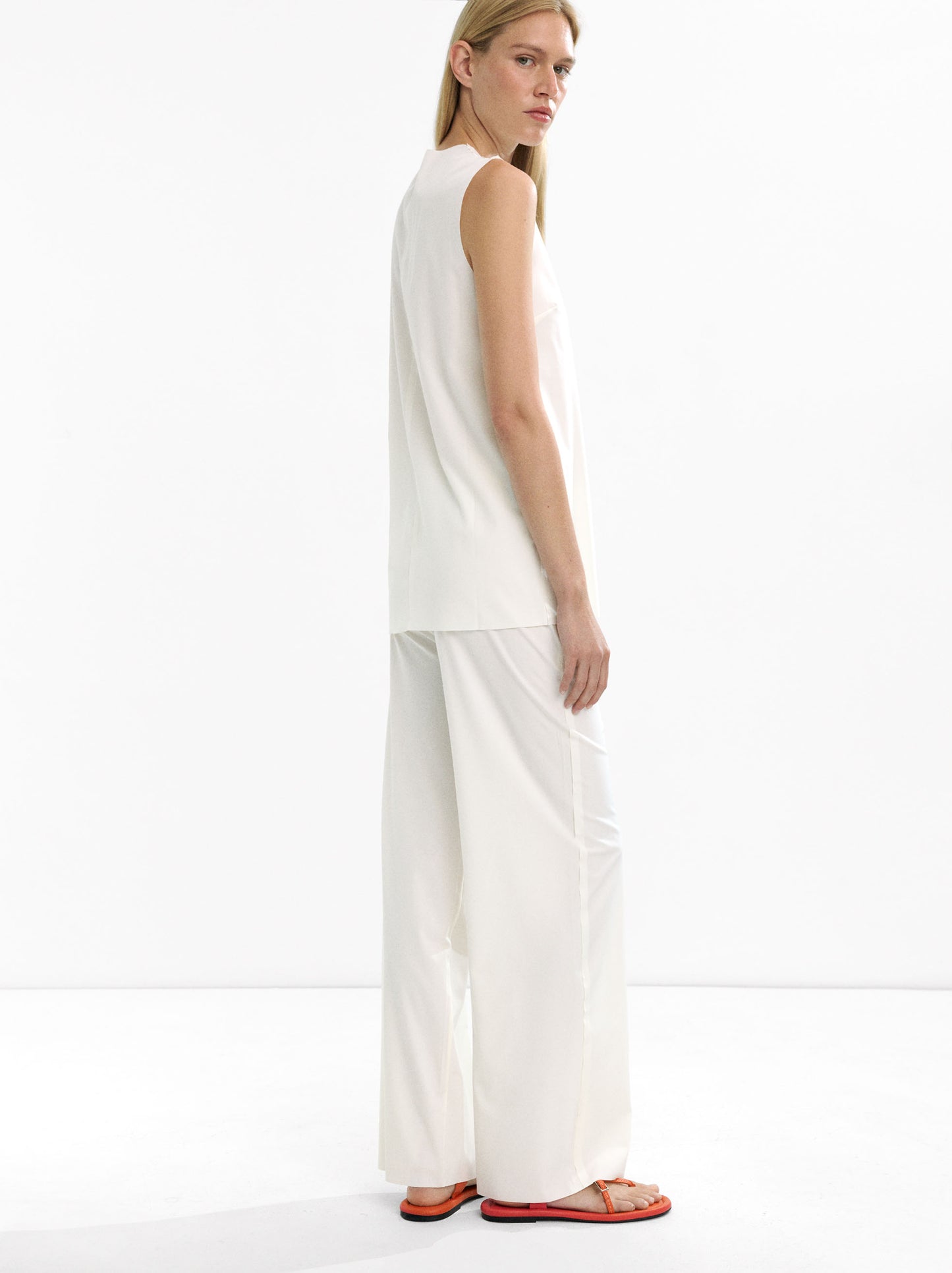 Trousers With Zip Pockets