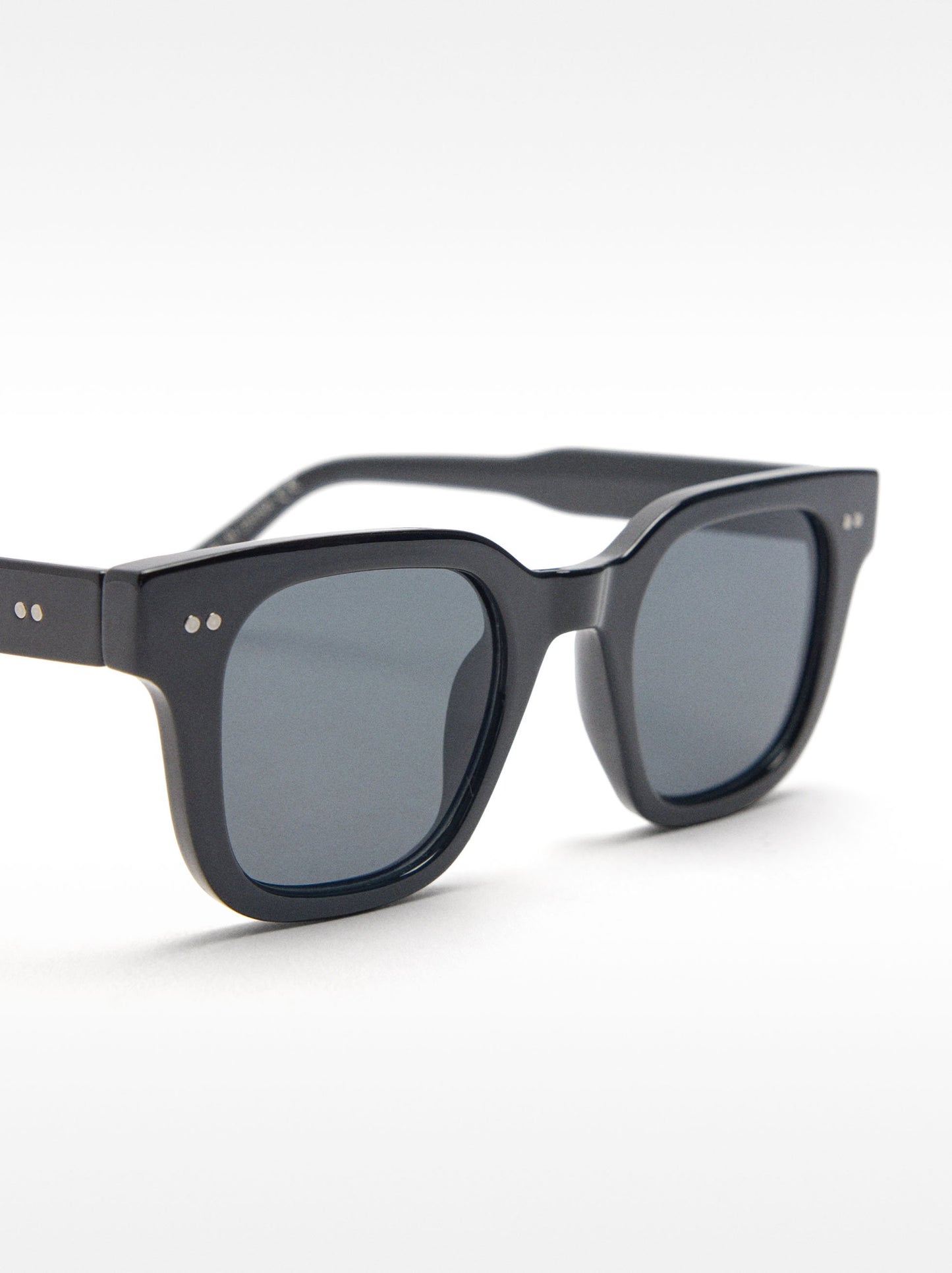 Sunglasses With Squares