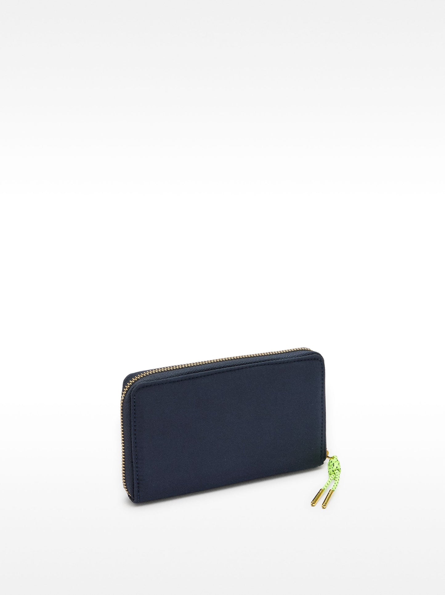 Nylon Wallet With Zipper