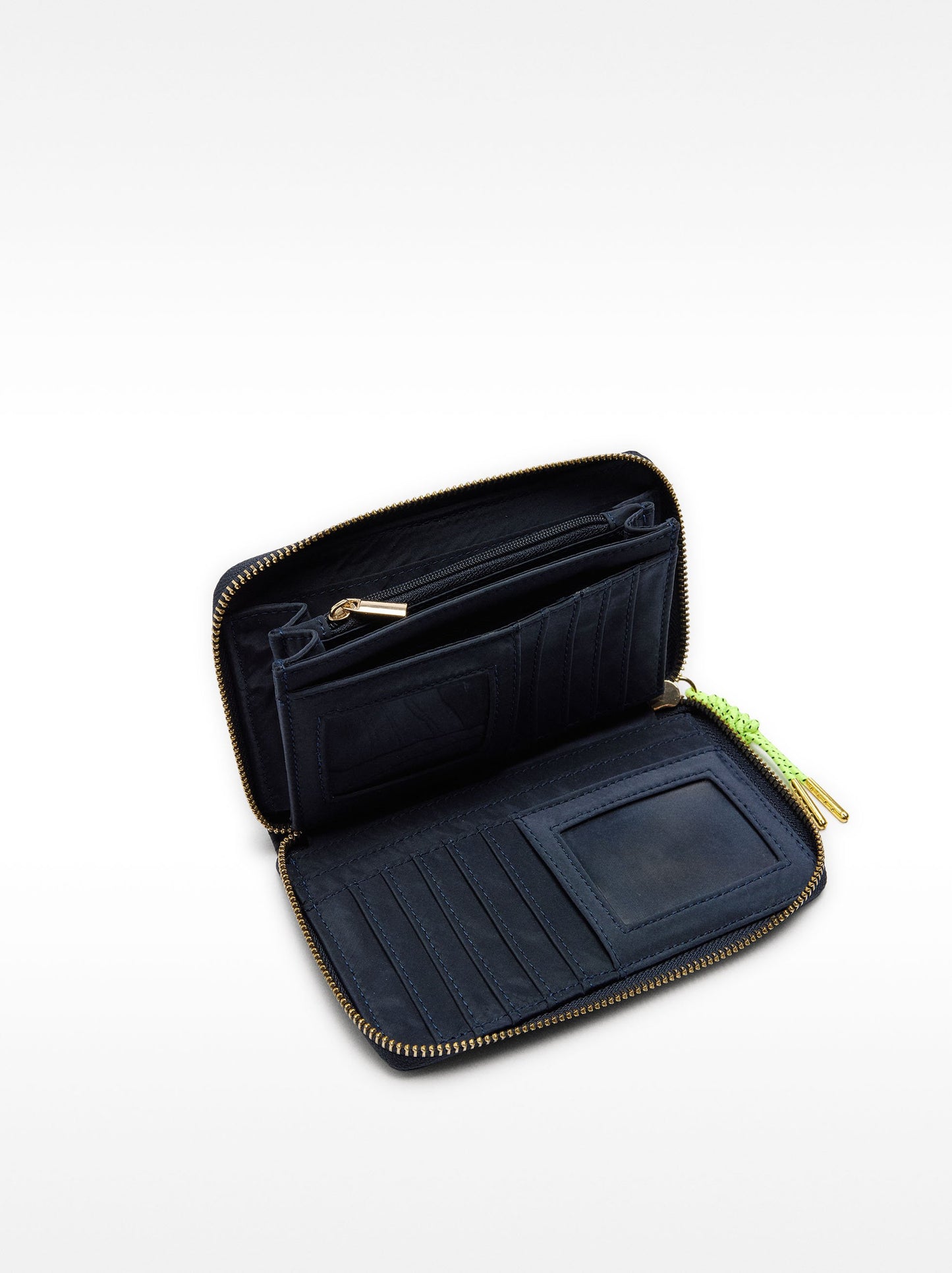 Nylon Wallet With Zipper