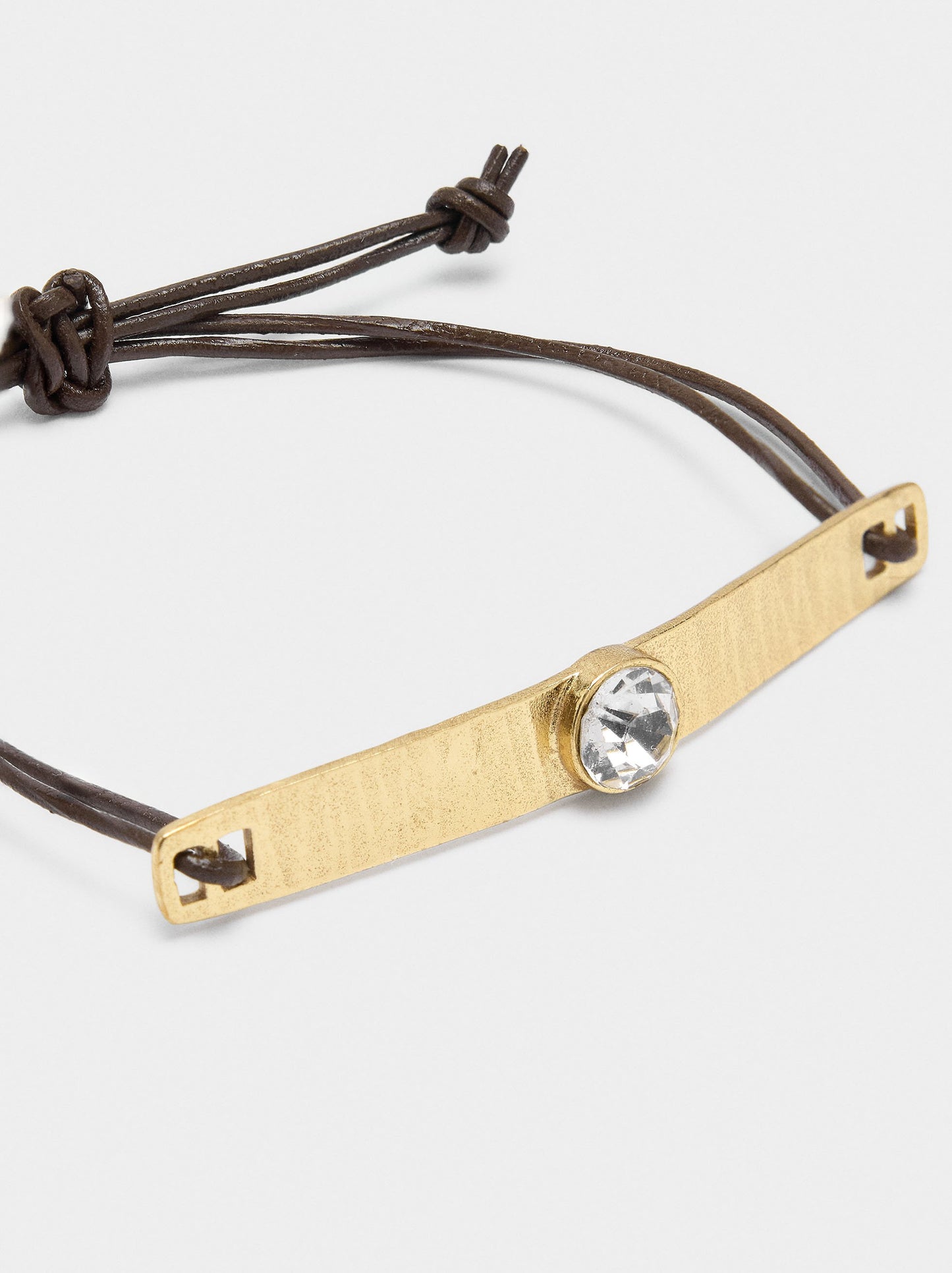 Leather Bracelet With Plate And Stone