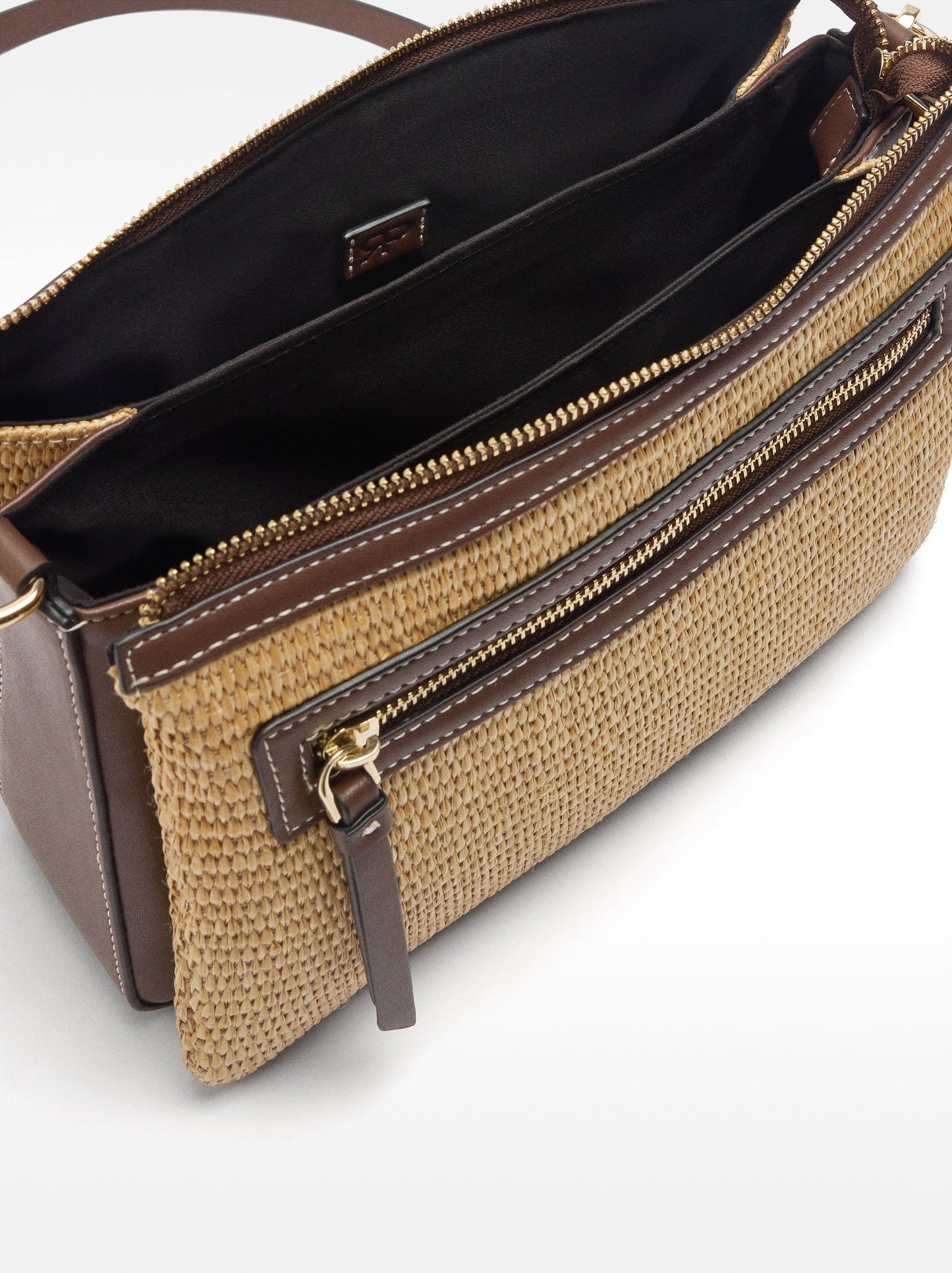 Crossbody Bag With Triple-Effect Straw