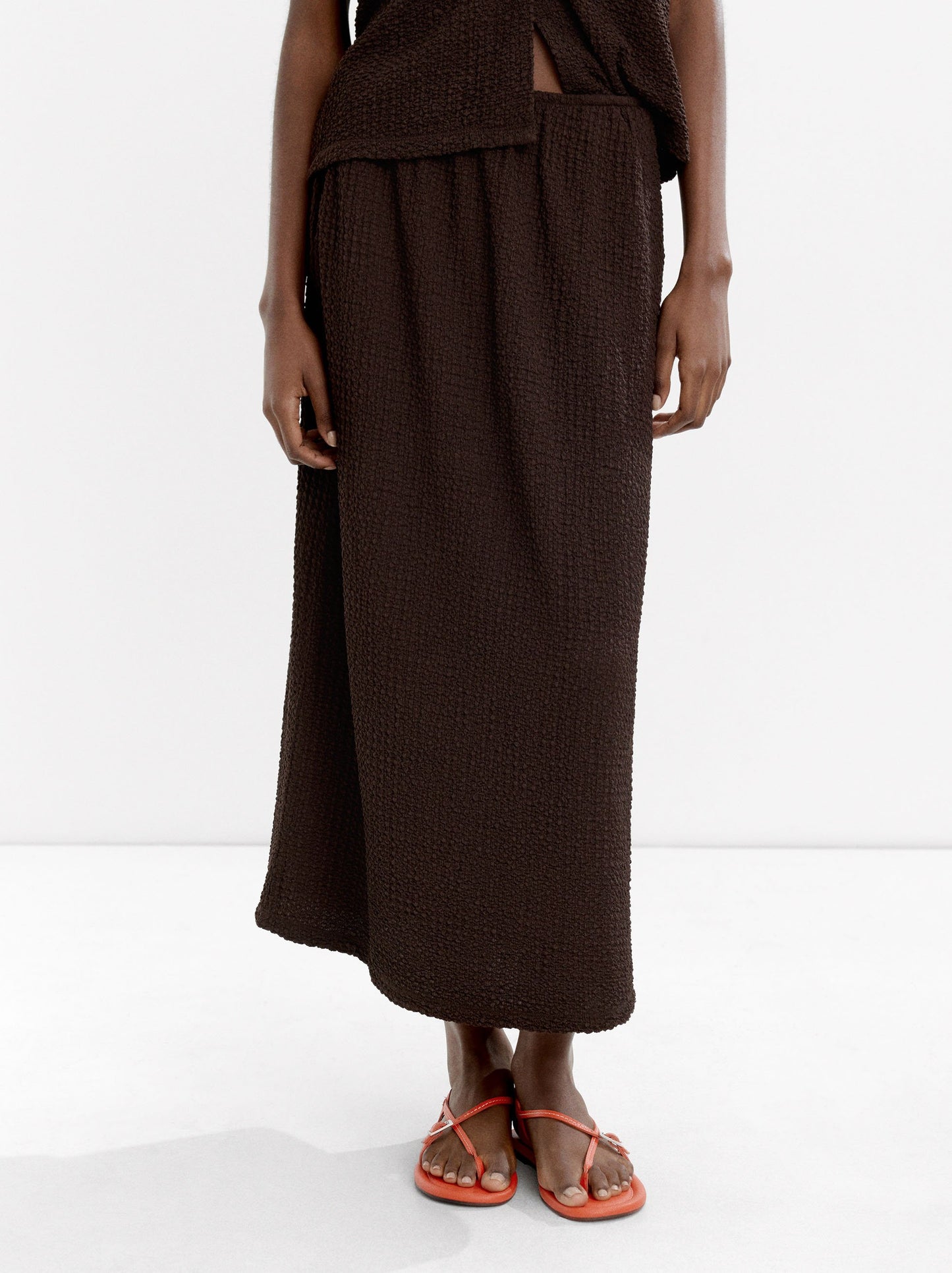 Long Skirt With Texture