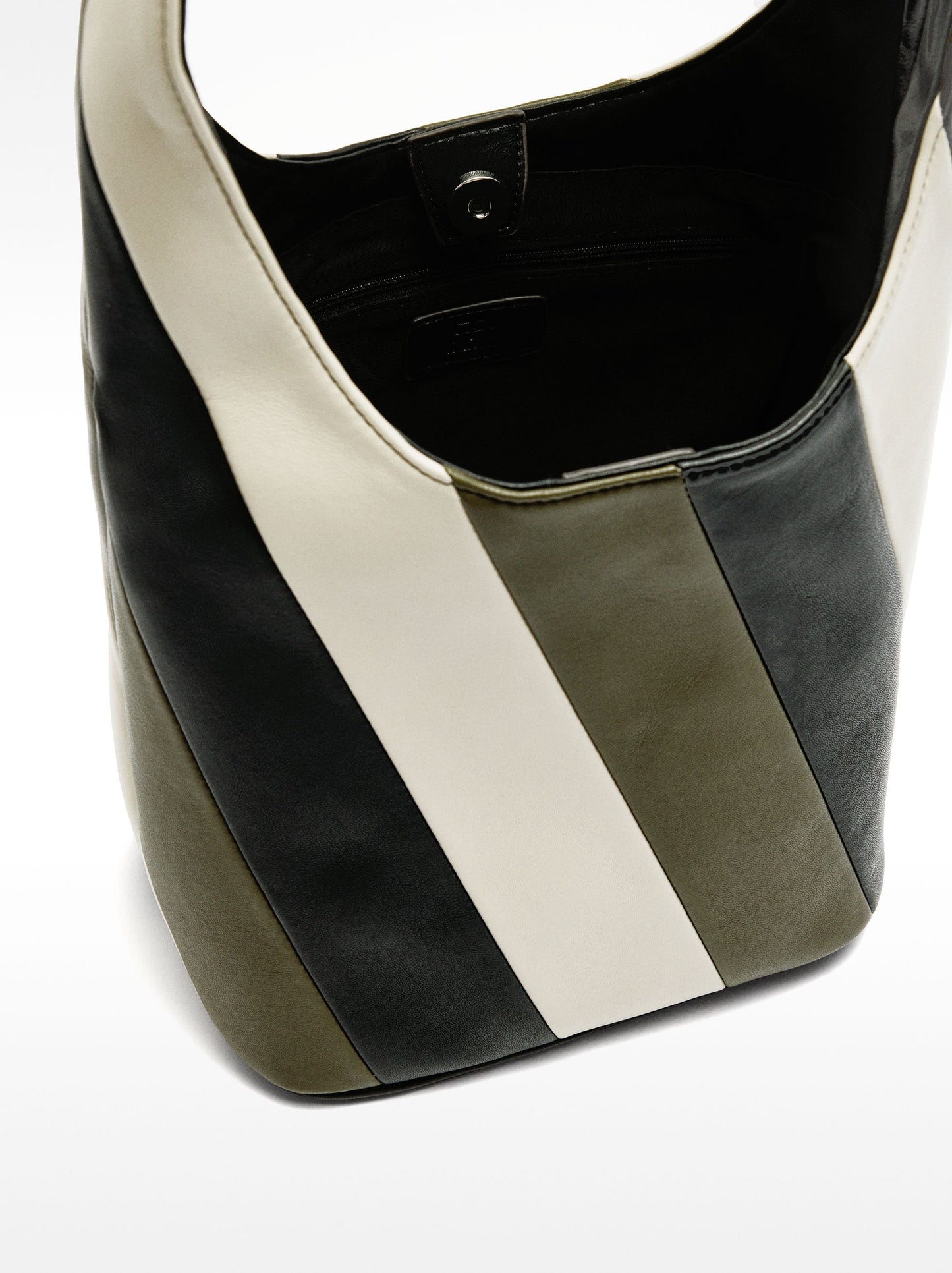 Shoulder Bag With Stripes
