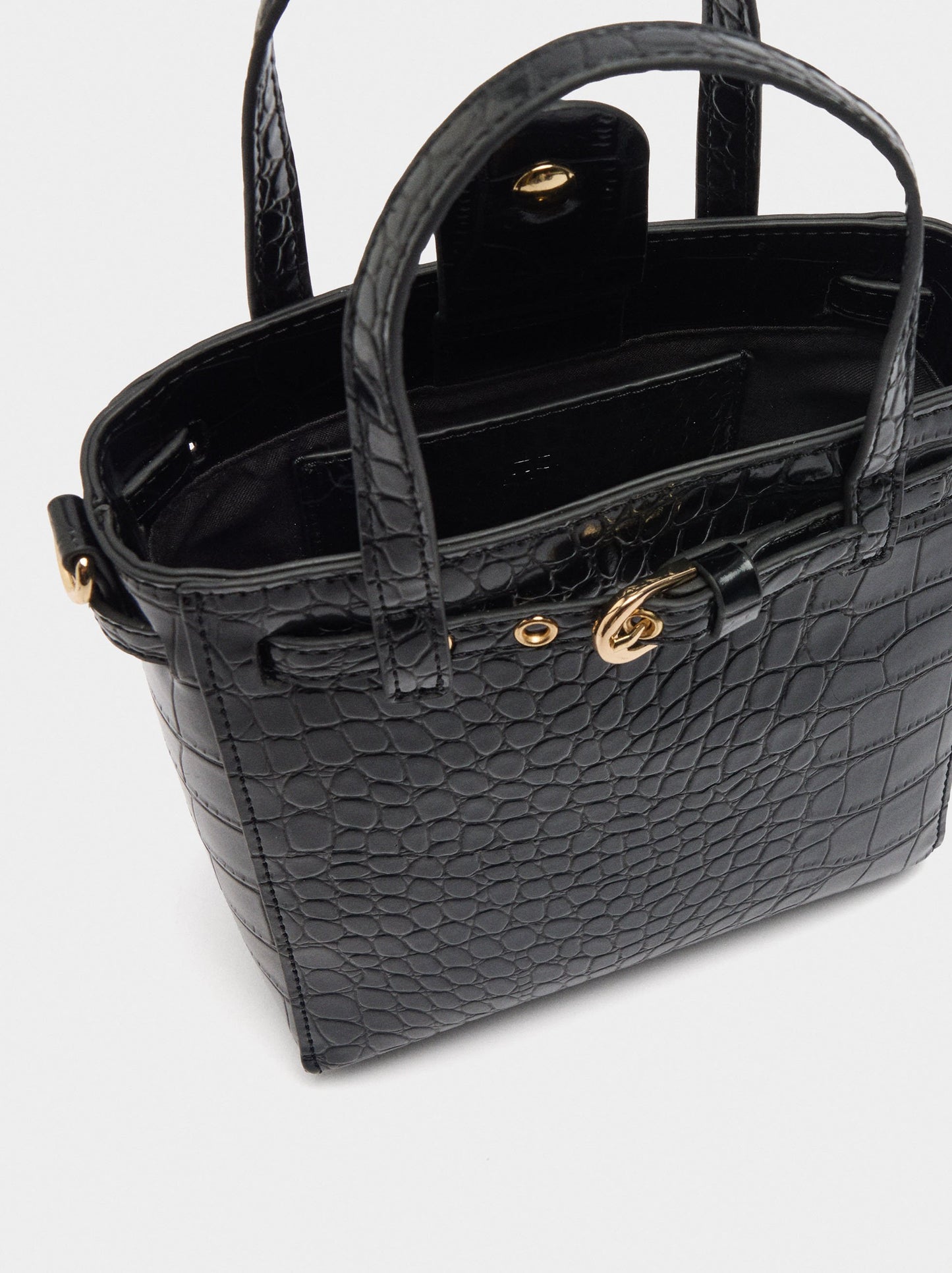 Handbag With Animal Engraving