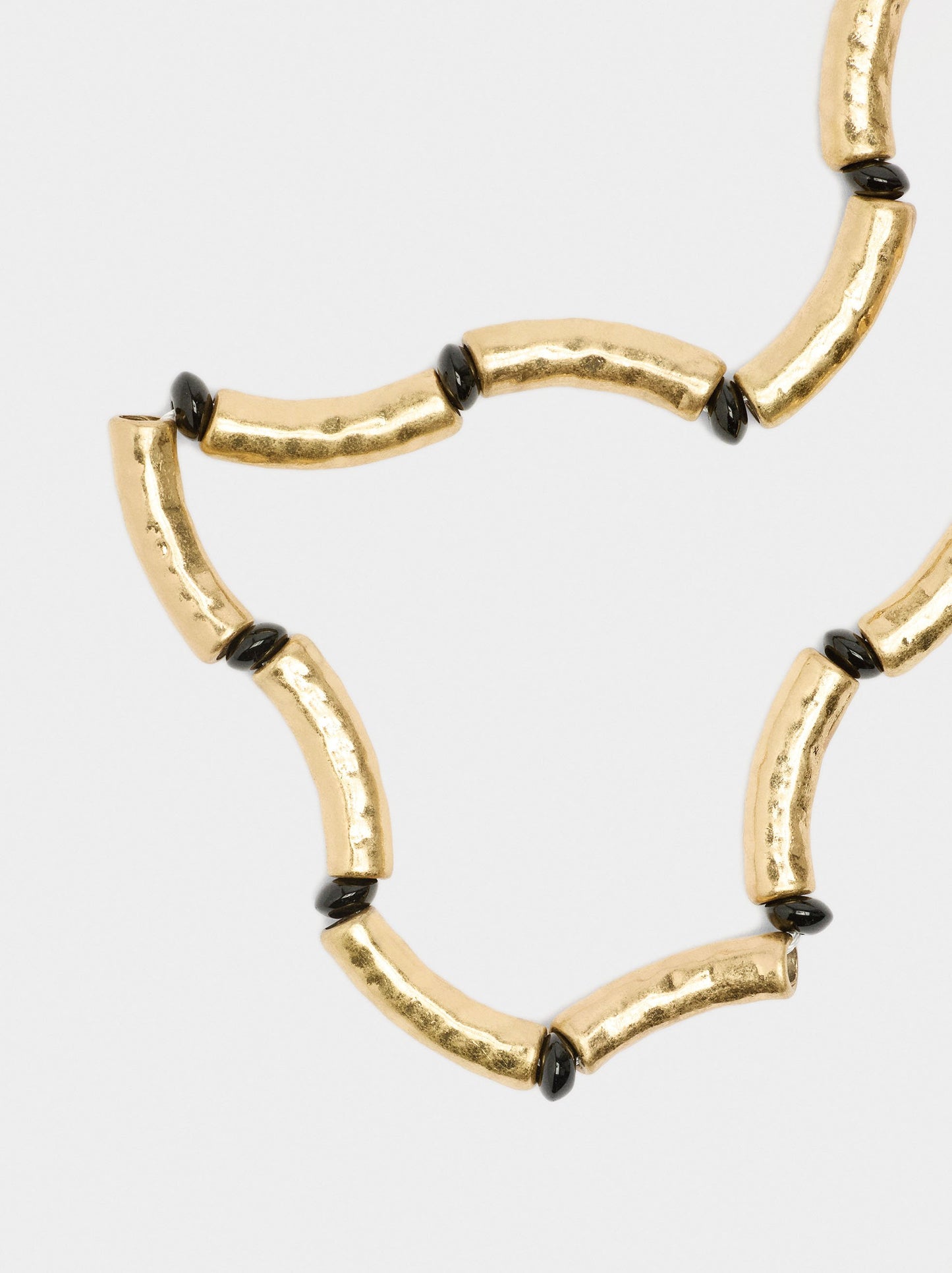 Short Segmented Tubular Necklace