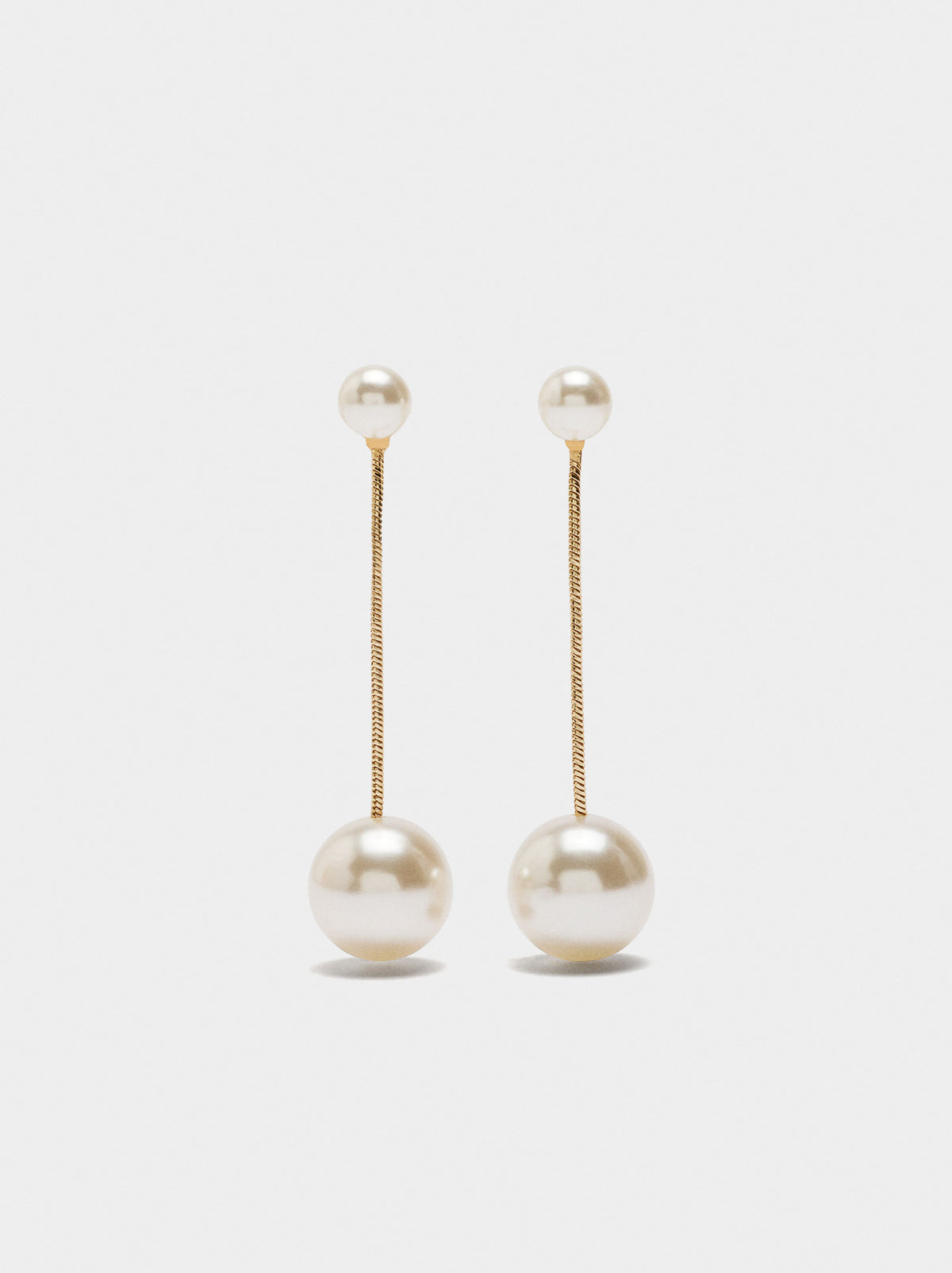 Long Earrings With Pearls