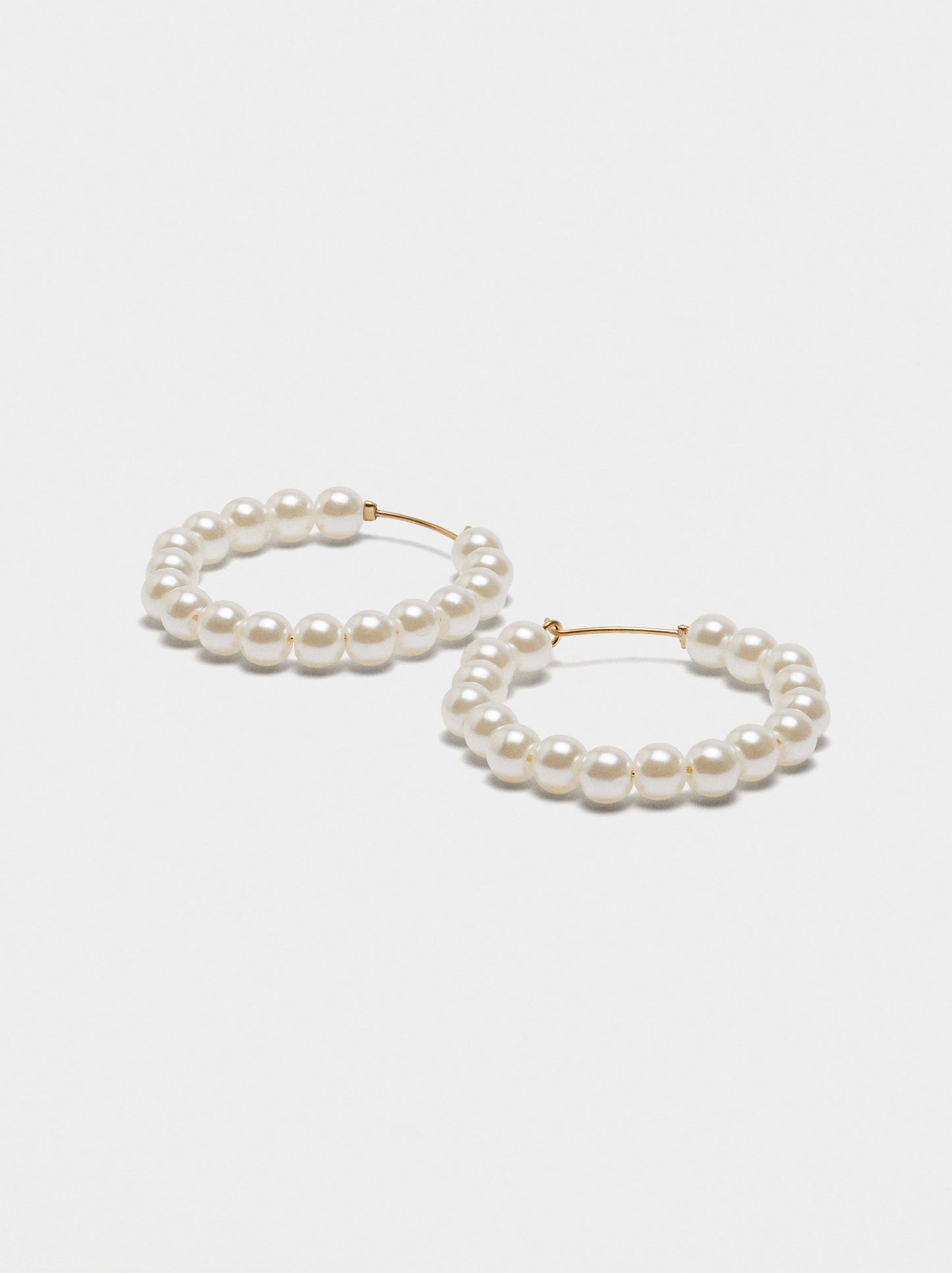 Hoop Earrings With Pearls