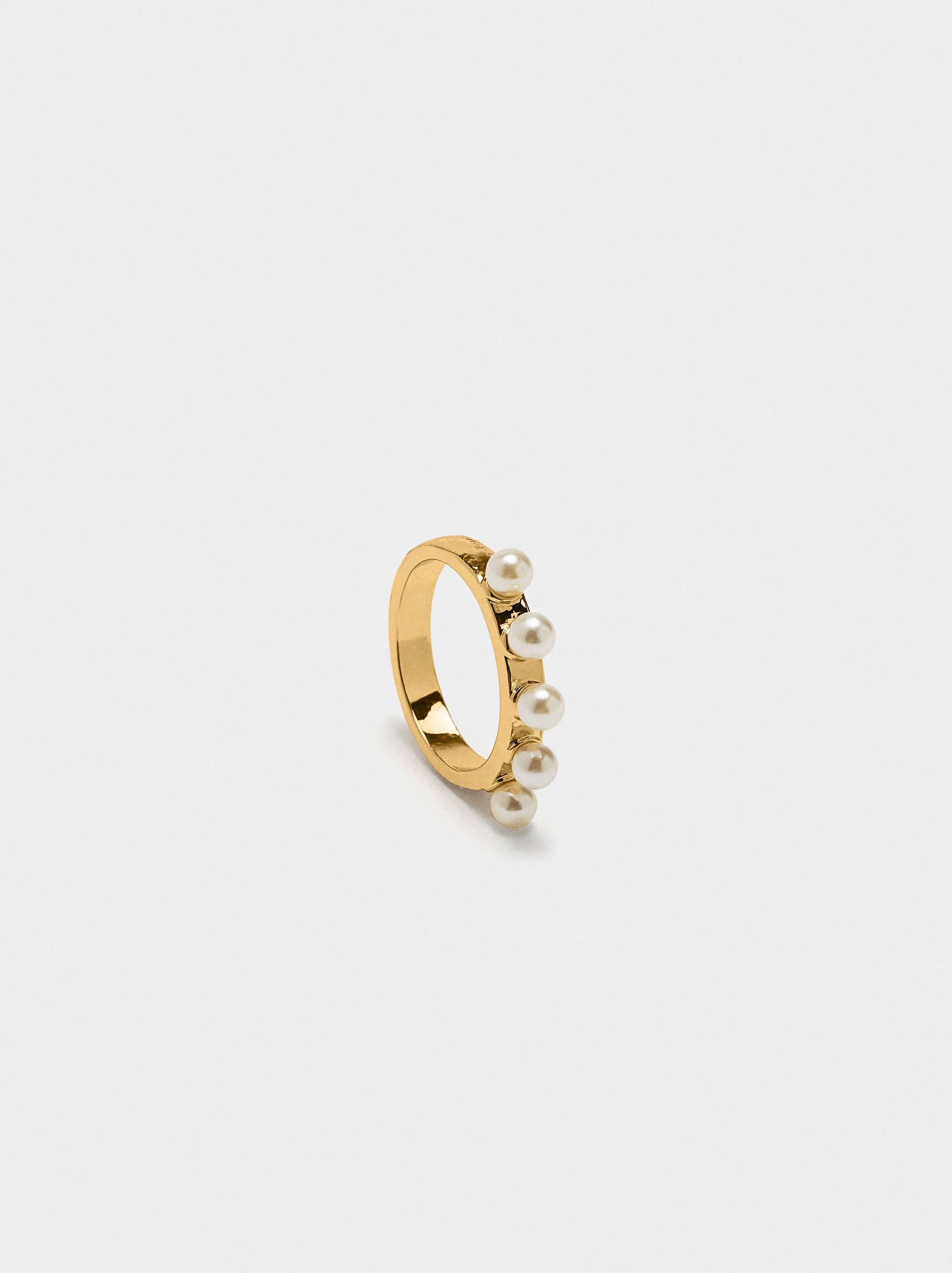Ring With Pearls