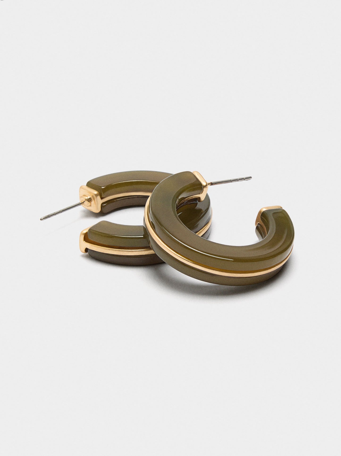 Open Hoop Earrings With Resin