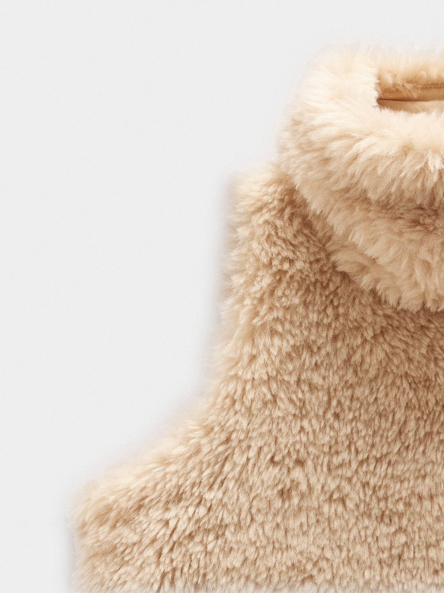 Vest With Fur Effect