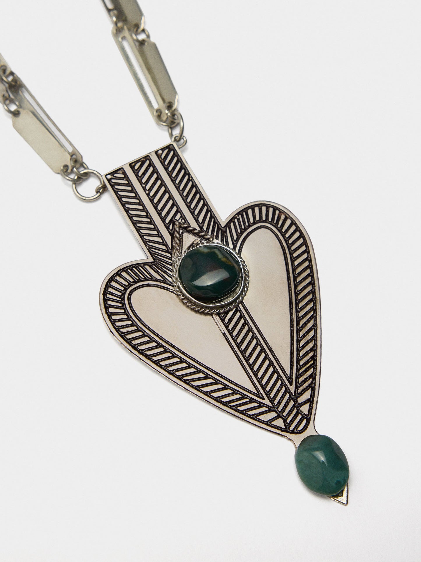 Long Necklace With Heart Pendant And Stones