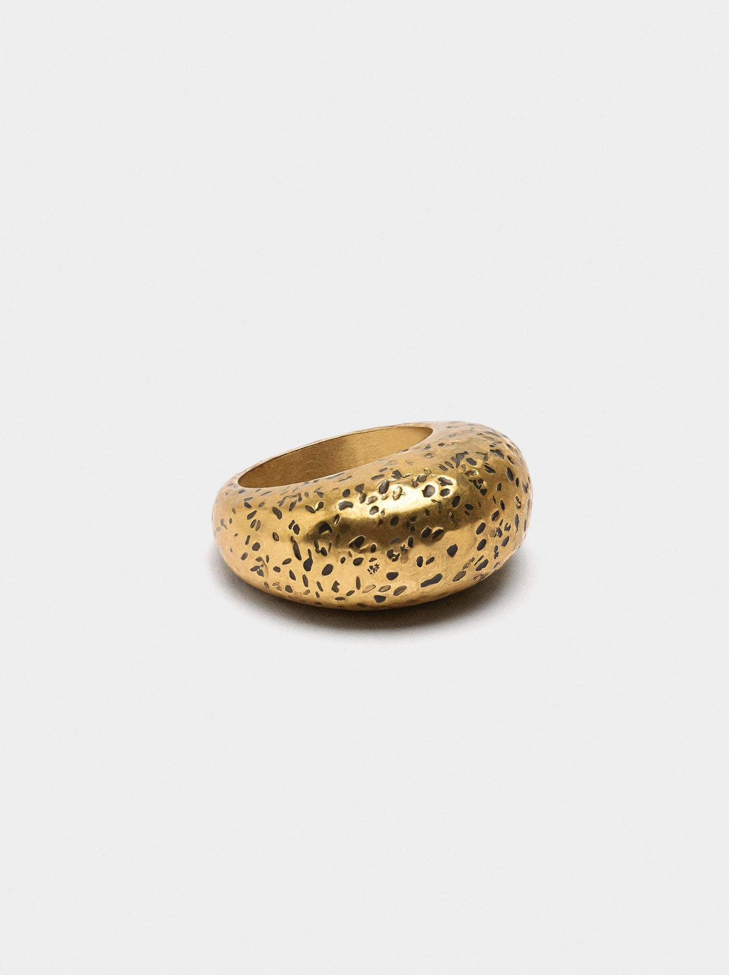 Rounded Ring