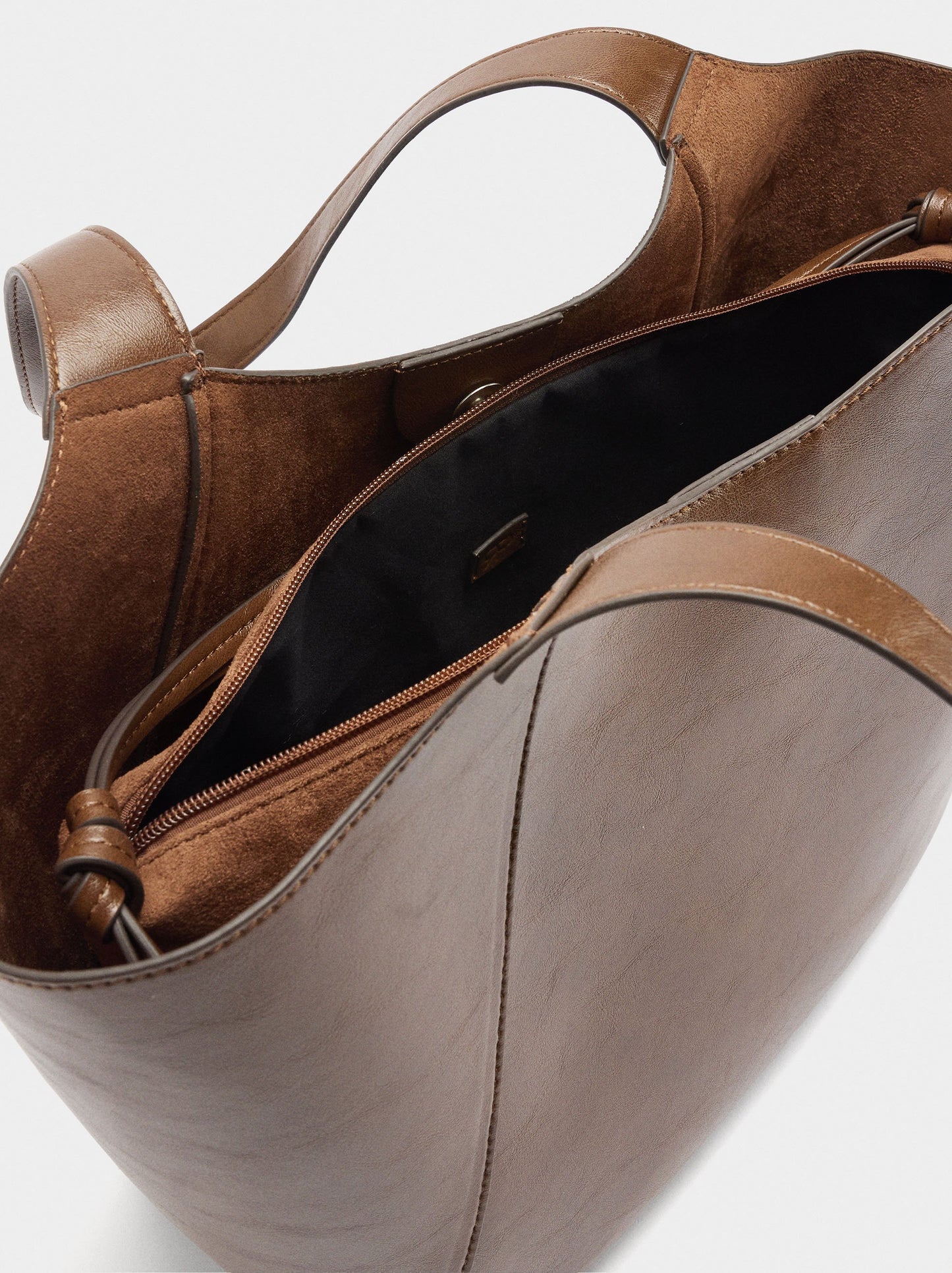 Shopper Bag With Removable Pouch