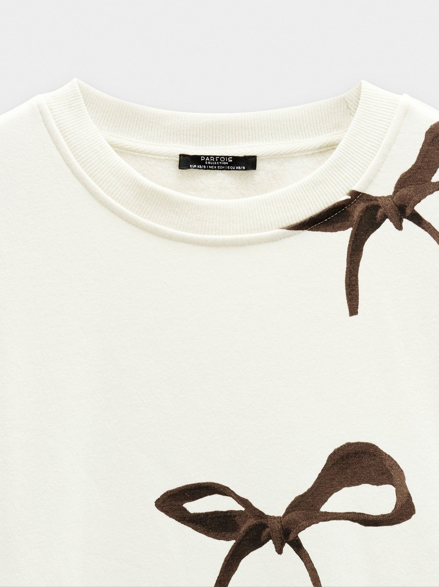 Sweatshirt With Printed Bows