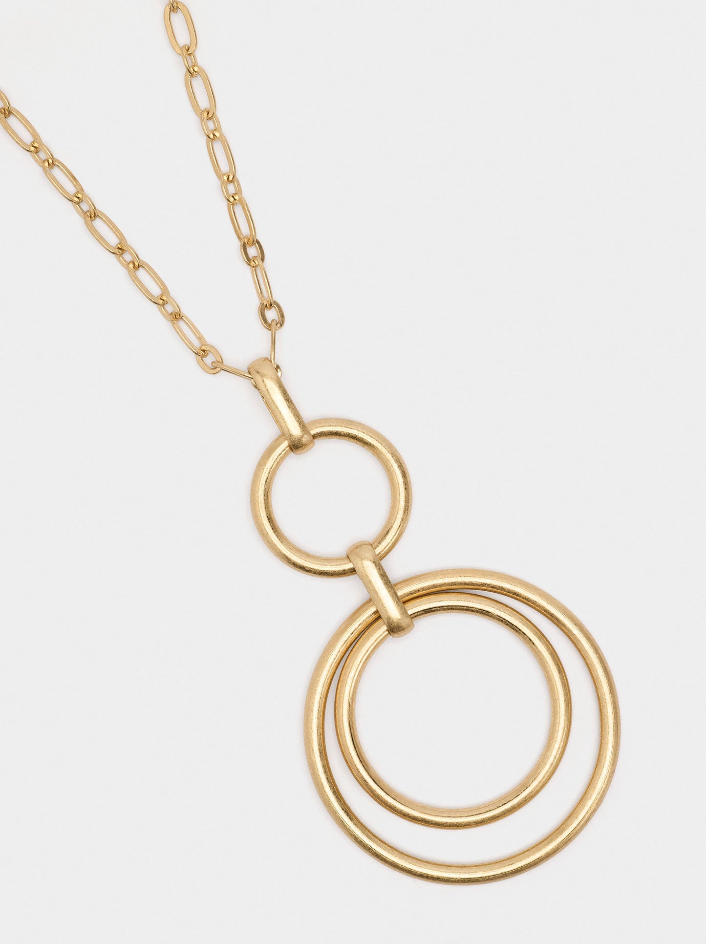 Long Necklace With Pendant Of Hoops