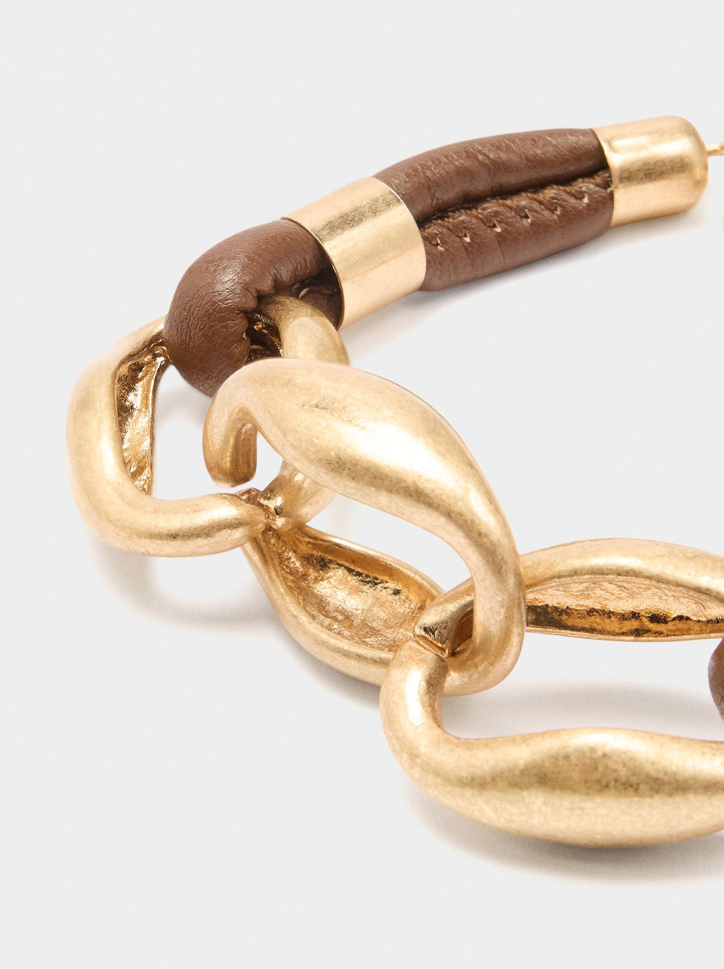 Bracelet Of Links With Cord