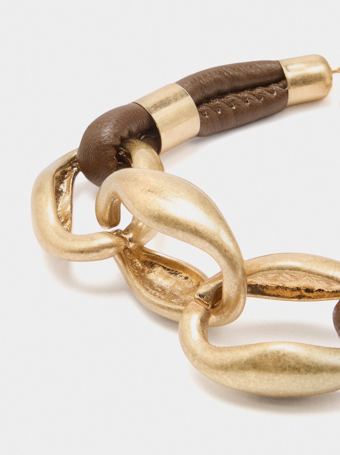 Bracelet Of Links With Cord