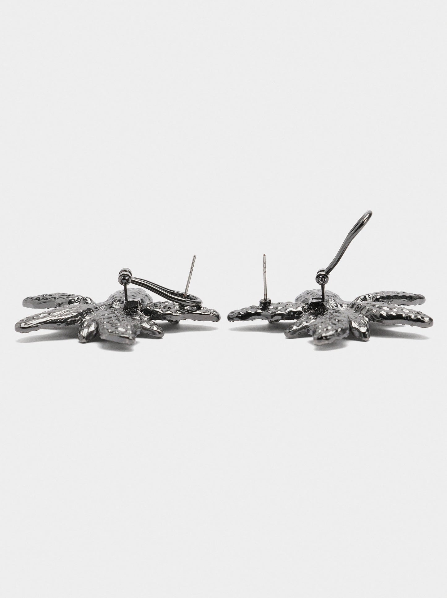 Flower Earrings With Crystals