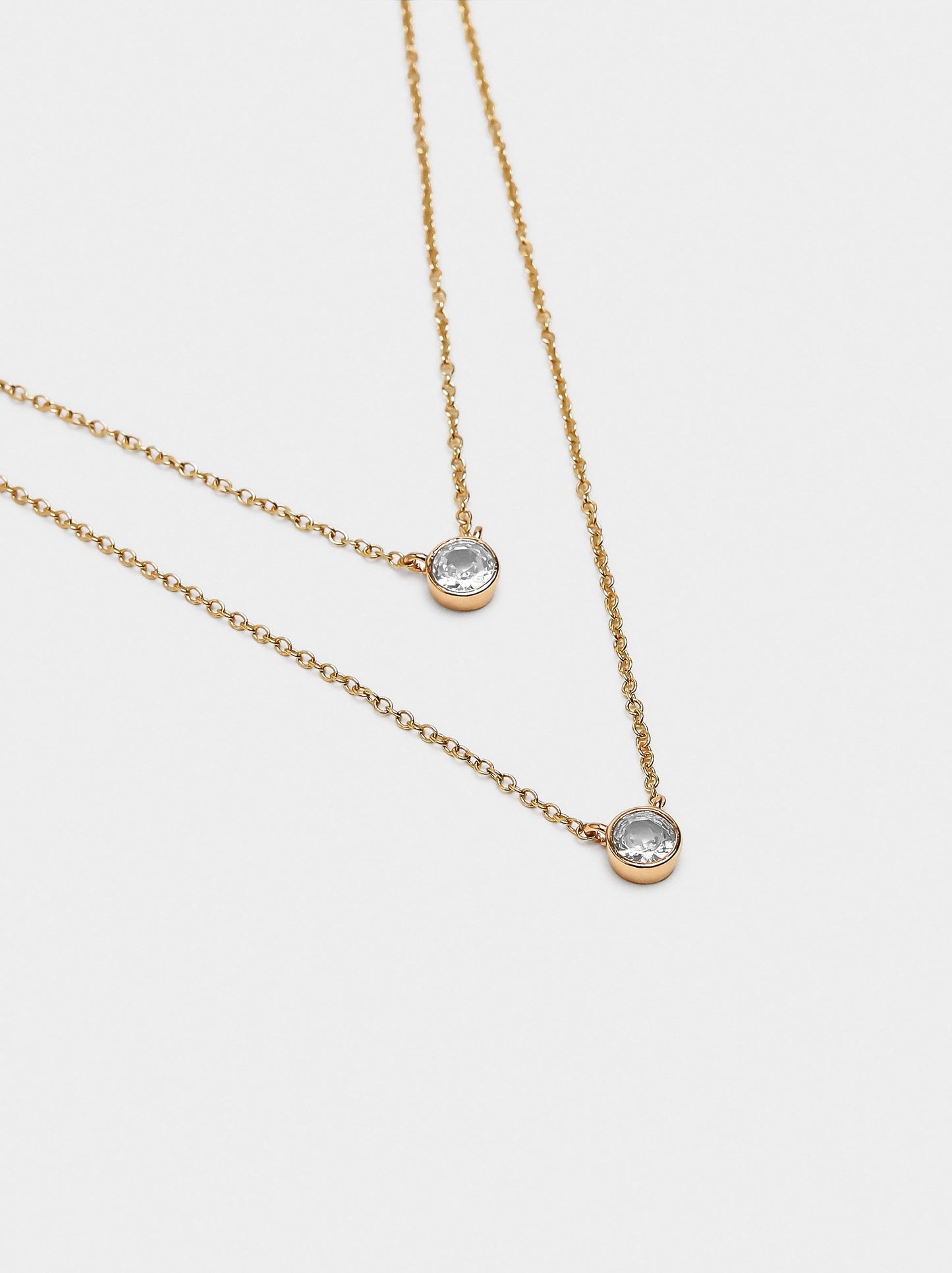 Set Of Necklaces With Links And Zirconias