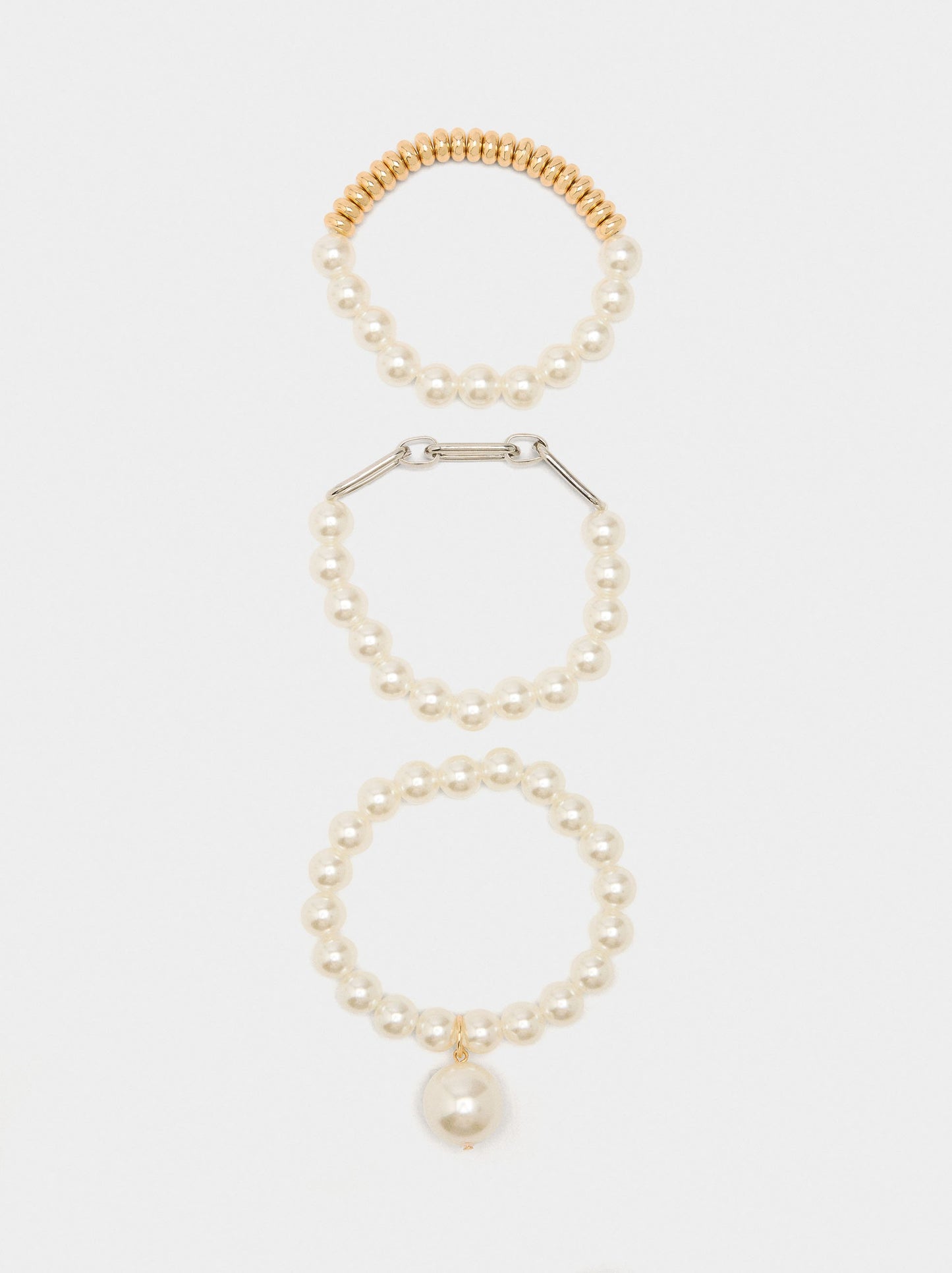 Set Of Elastic Bracelets With Pearls