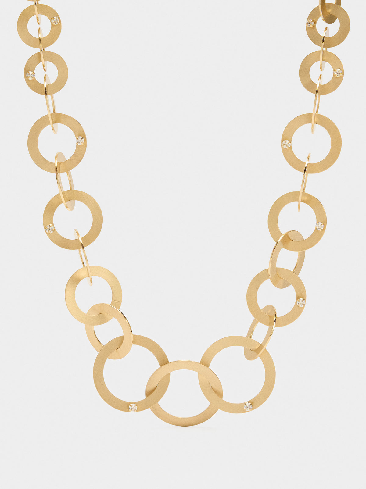 Necklace With Intertwined Hoops With Zirconia