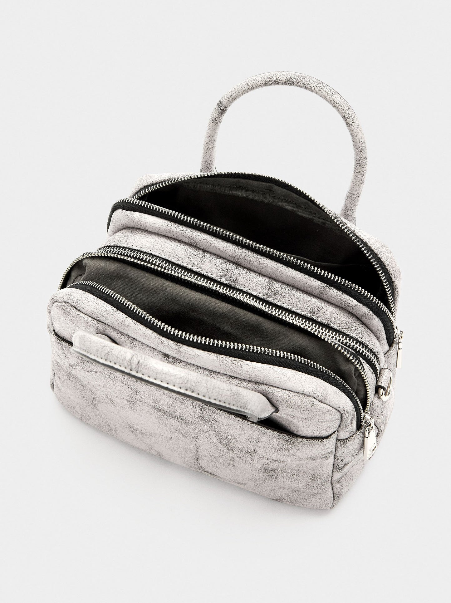 Bowling Bag With Cracked Effect