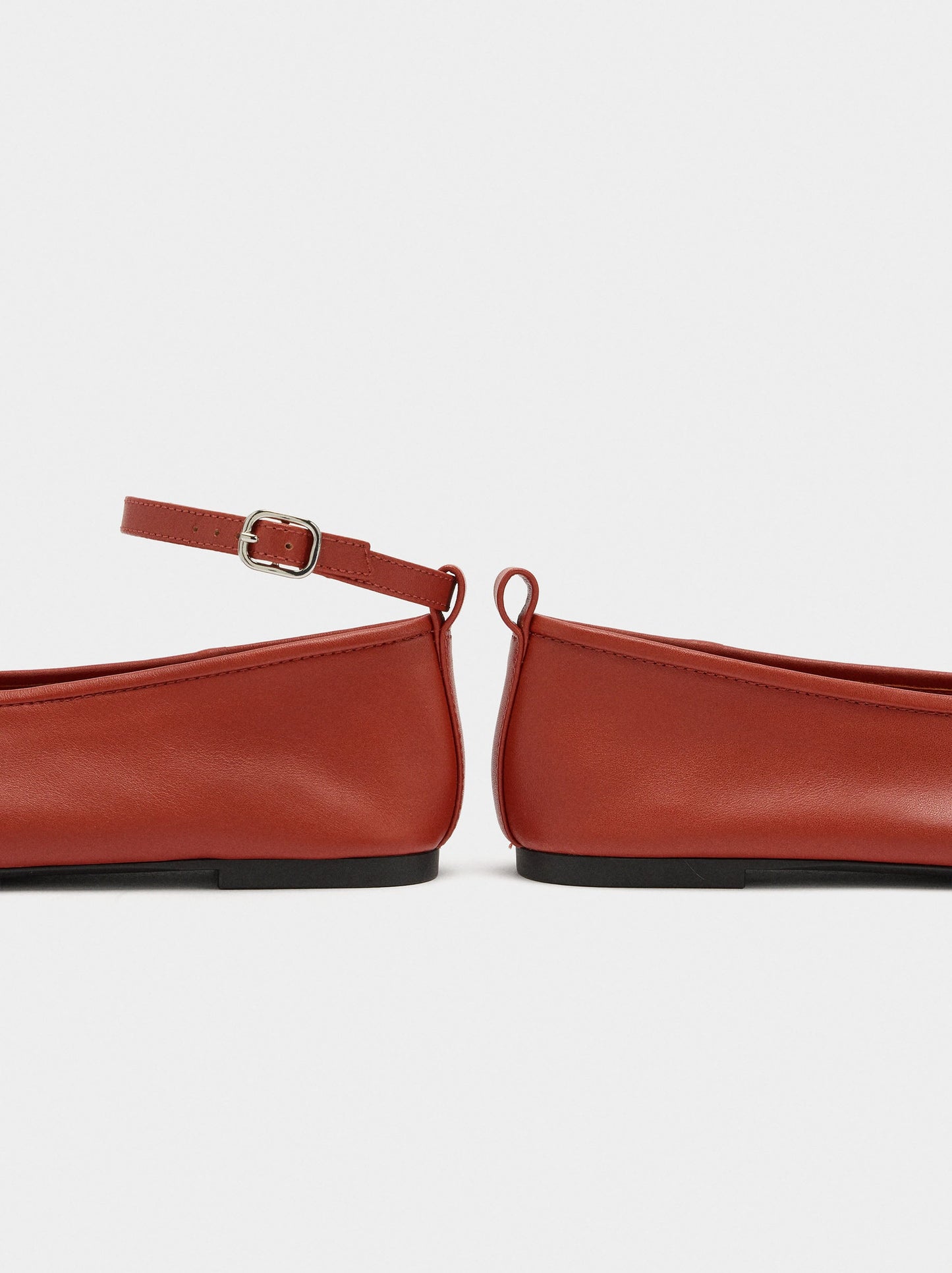 Leather Ballerinas With Strap And Buckle