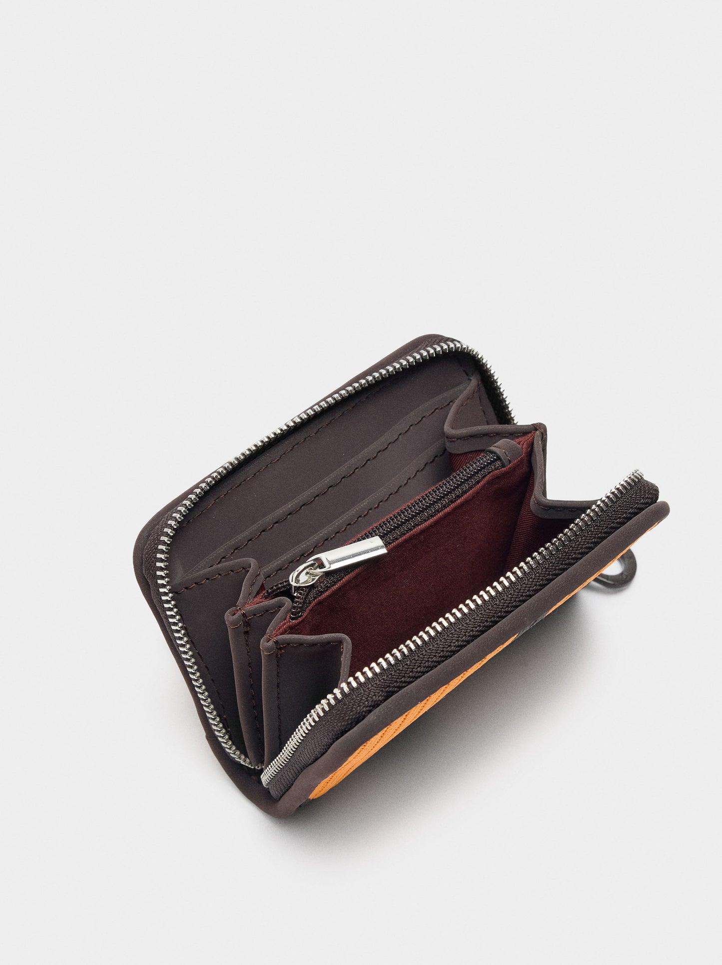 Printed Mesh Knit Wallet